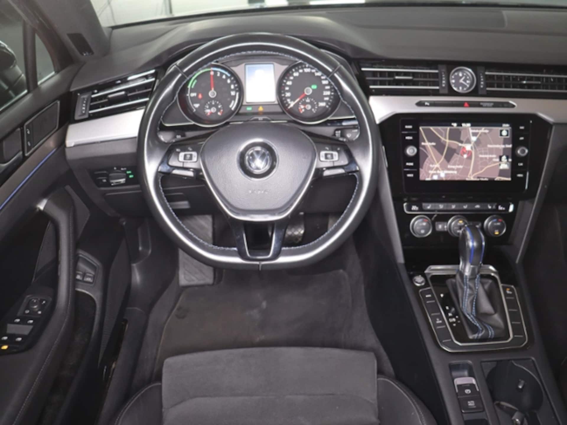 Volkswagen Passat Variant GTE
