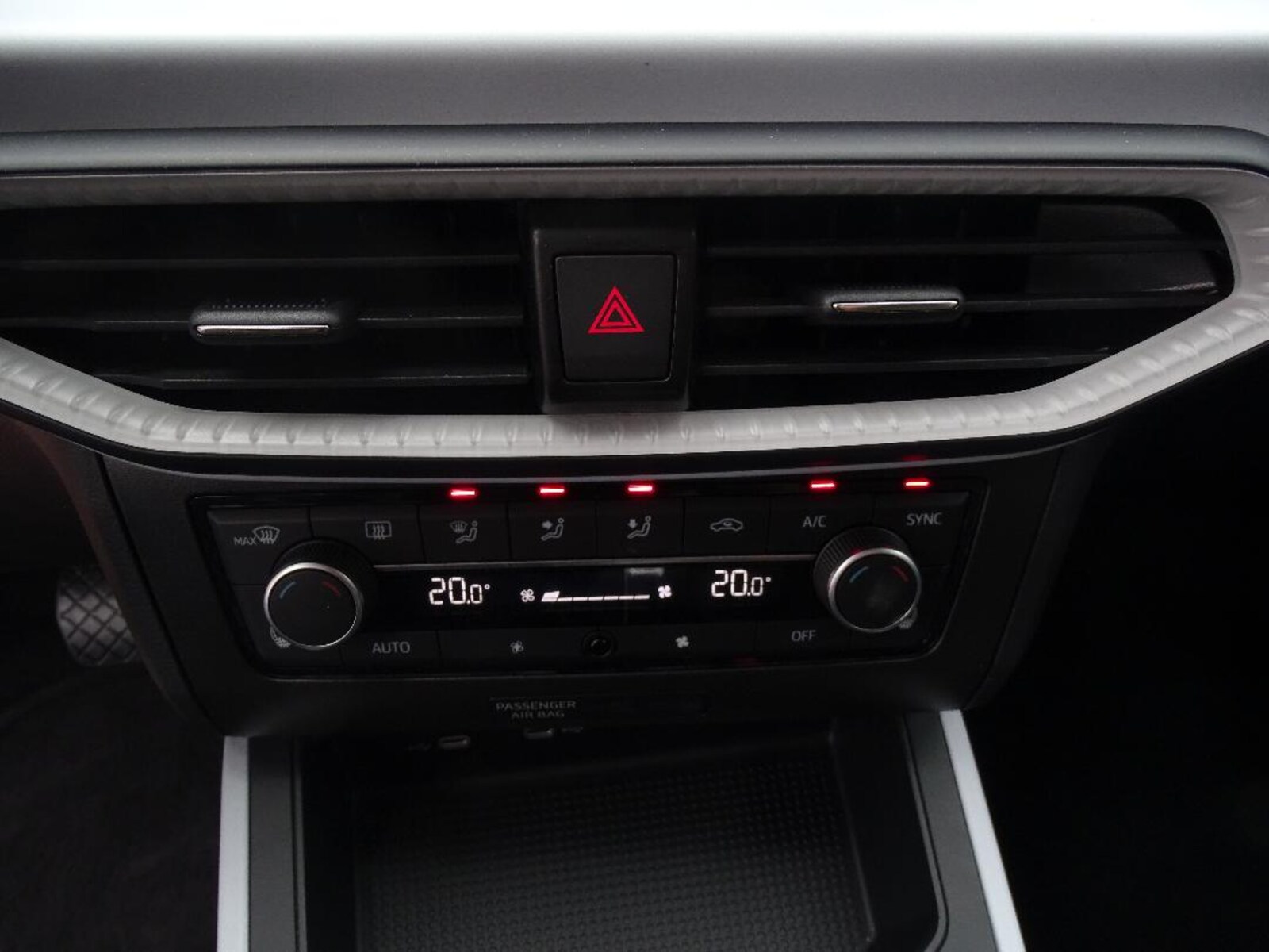 SEAT Arona – Bild 12