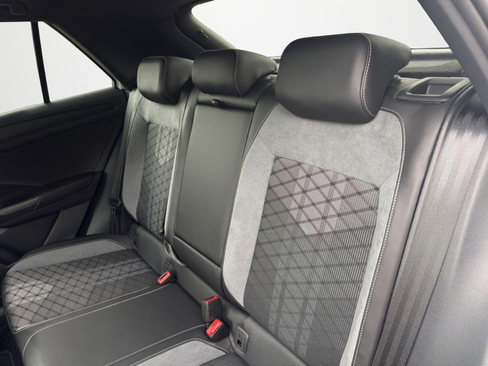 Volkswagen T-Roc – Bild 14