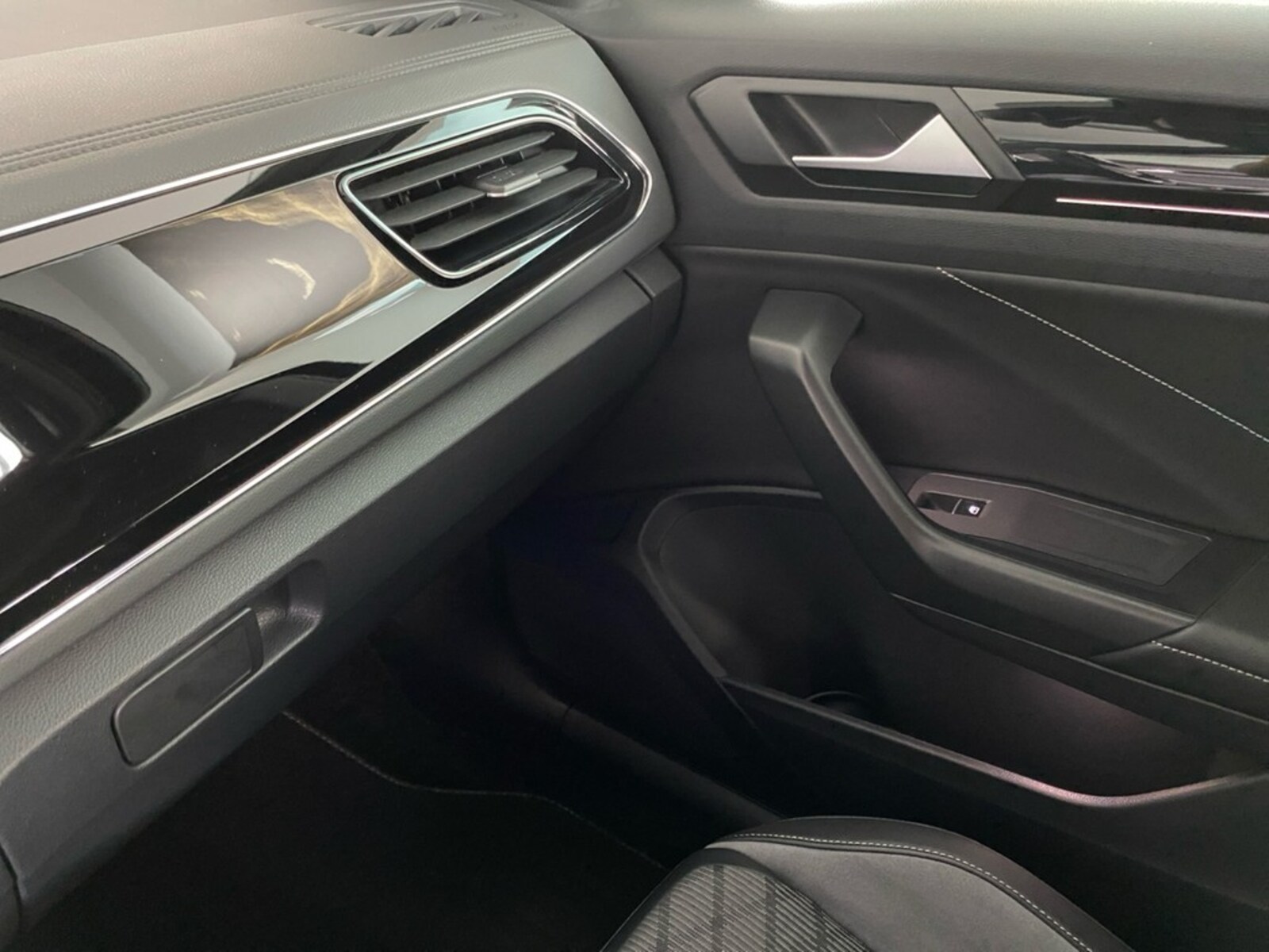Volkswagen T-Roc – Bild 26