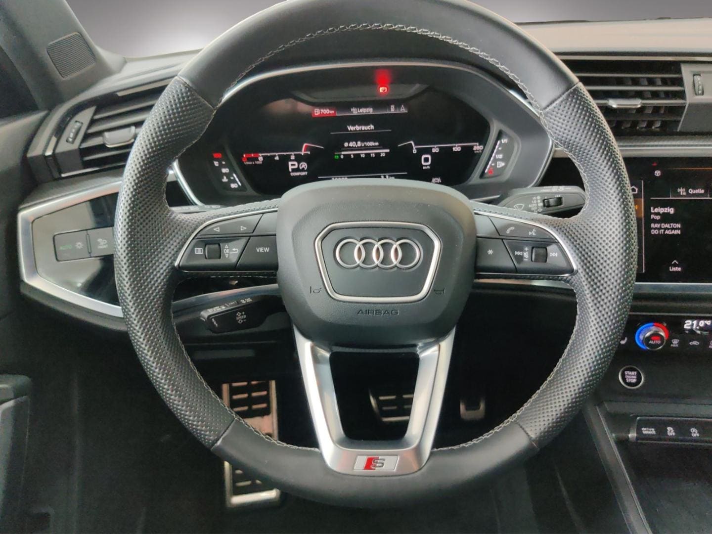 Bild über Audi Q3 Sportback S line 40 TFSI quattro S tronic - für weitere Informationen kontaktieren Sie den Audi Partner