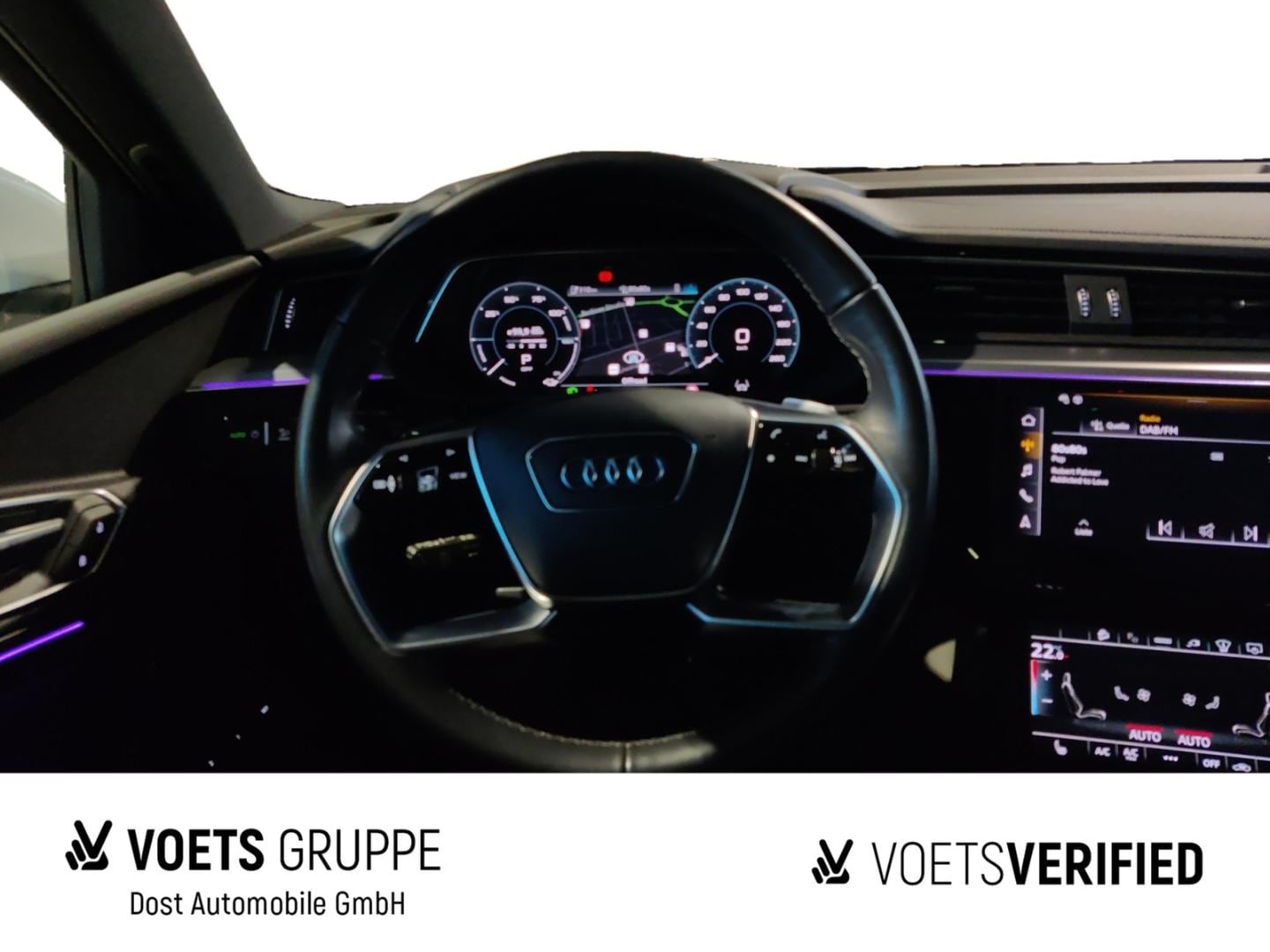 Bild über Audi Q8 Sportback e-tron advanced 50 e-tron quattro - für weitere Informationen kontaktieren Sie den Audi Partner