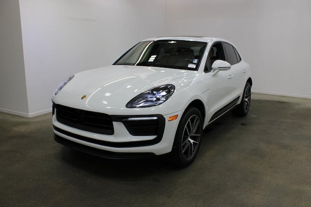 2023 Porsche Macan