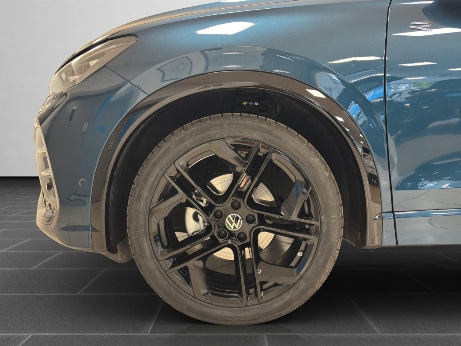 Volkswagen Tiguan – Bild 8