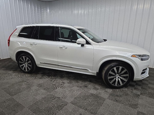 2022 Volvo XC90