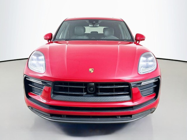 2022 Porsche Macan