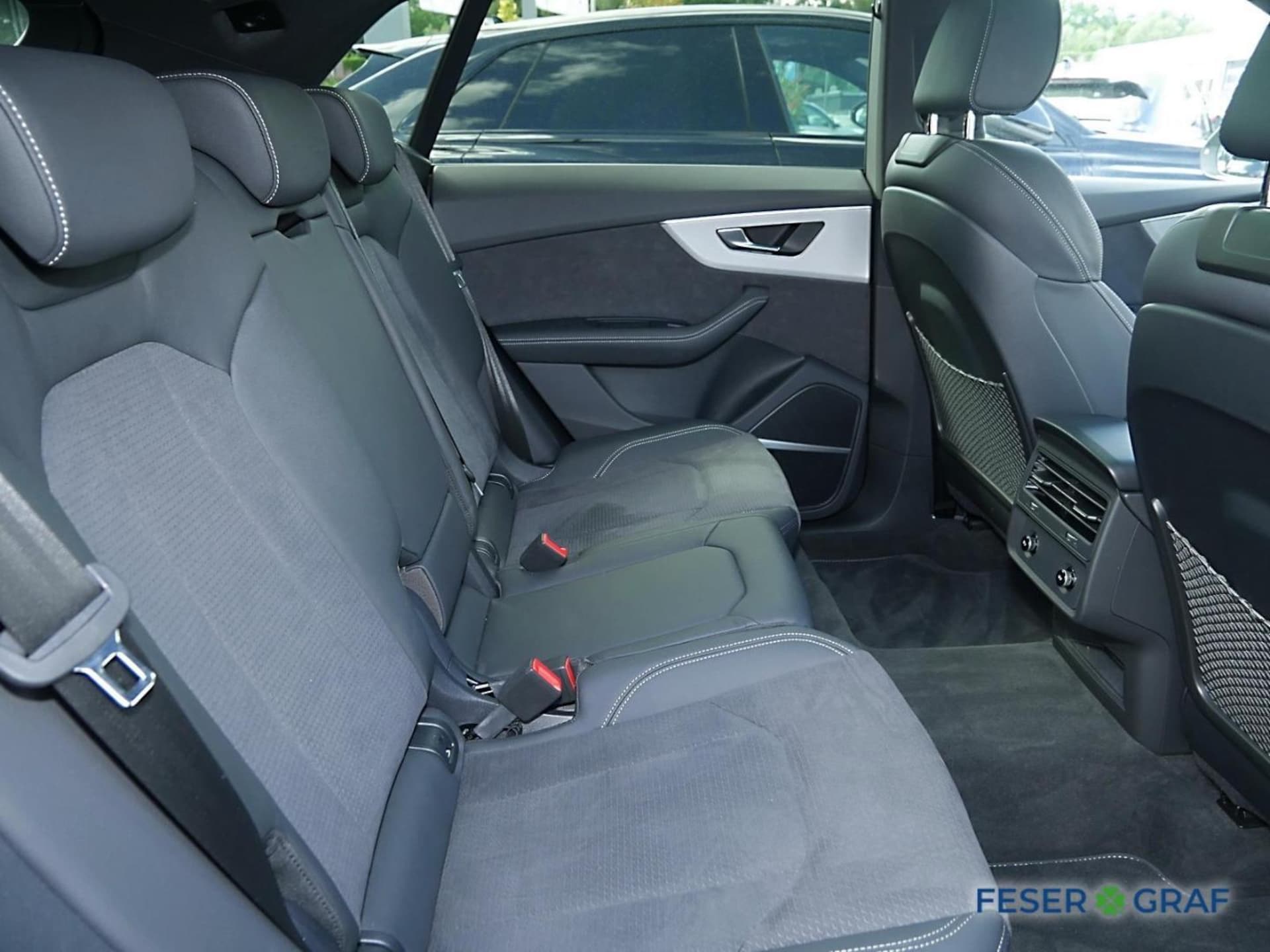 Audi SQ8 SUV