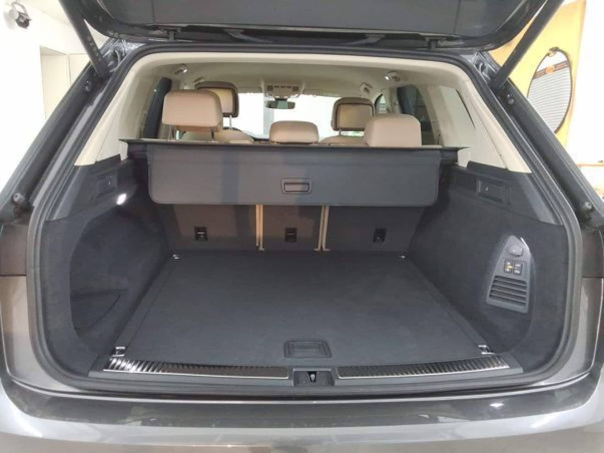 Volkswagen Touareg Elegance