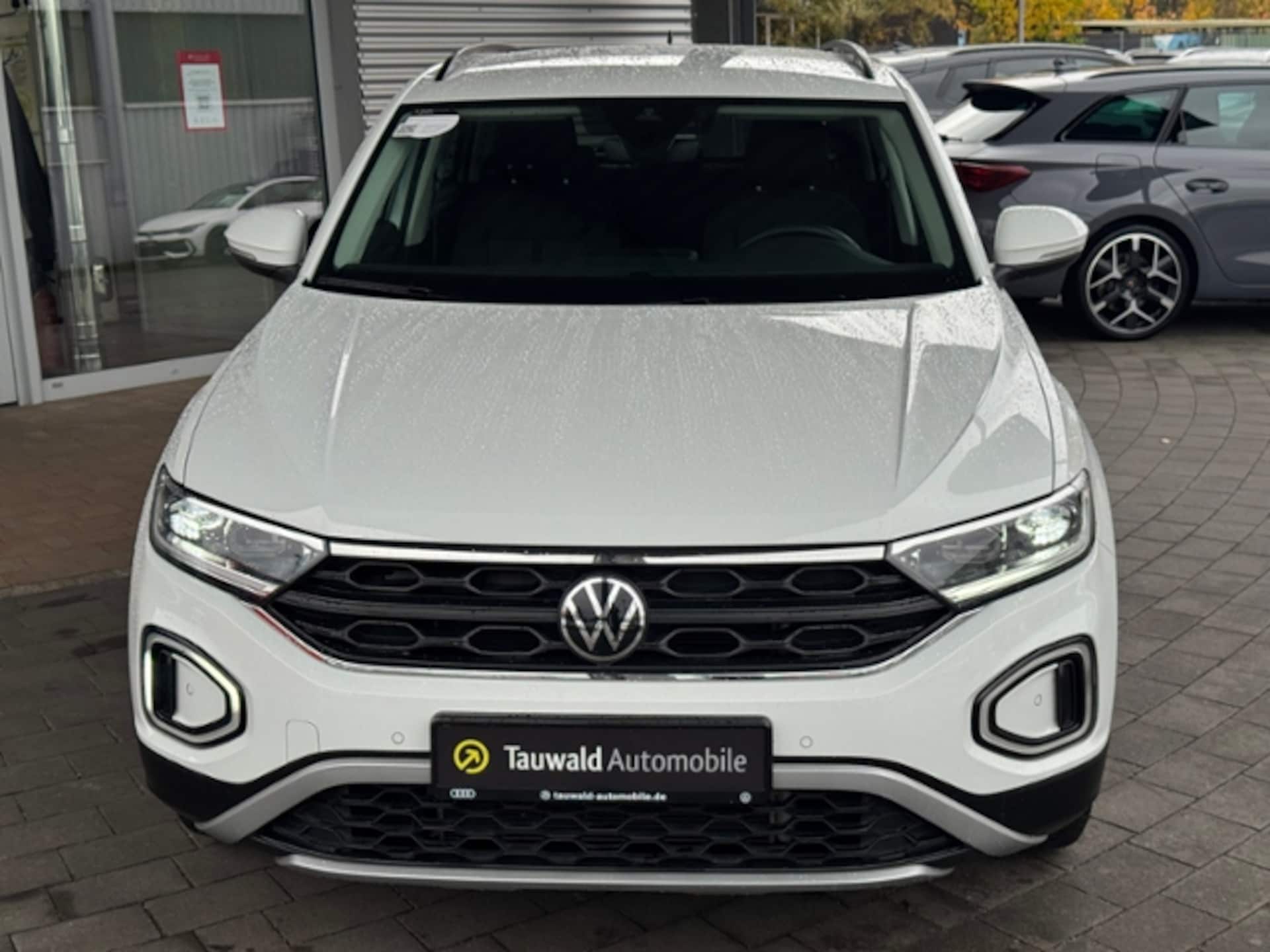 Volkswagen T-Roc Life