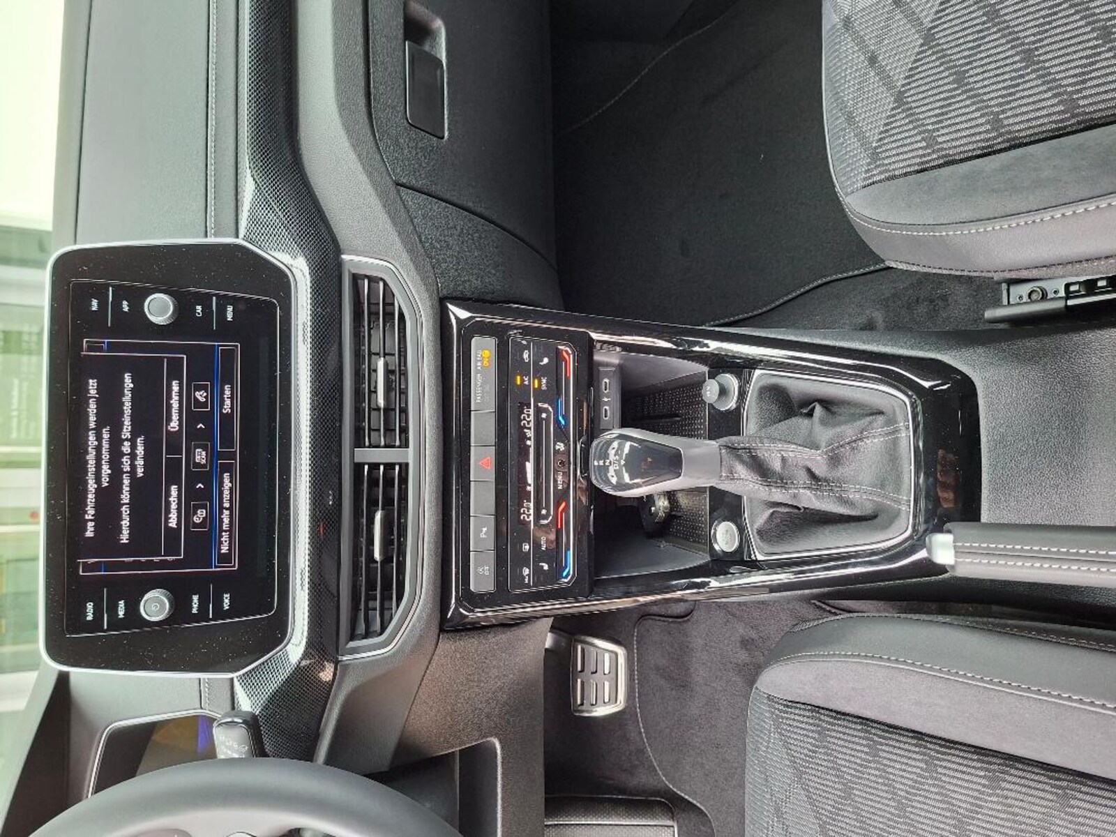Volkswagen T-Cross – Bild 12
