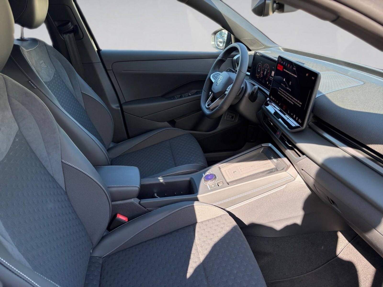 Volkswagen T-Roc – Bild 10