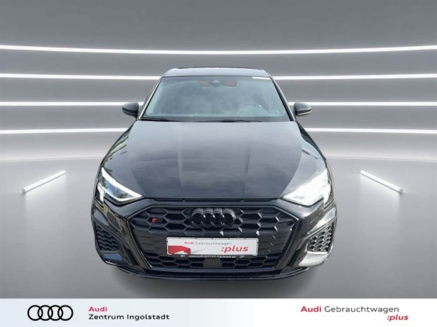 Bild über Audi S3 Limousine TFSI quattro S tronic - für weitere Informationen kontaktieren Sie den Audi Partner