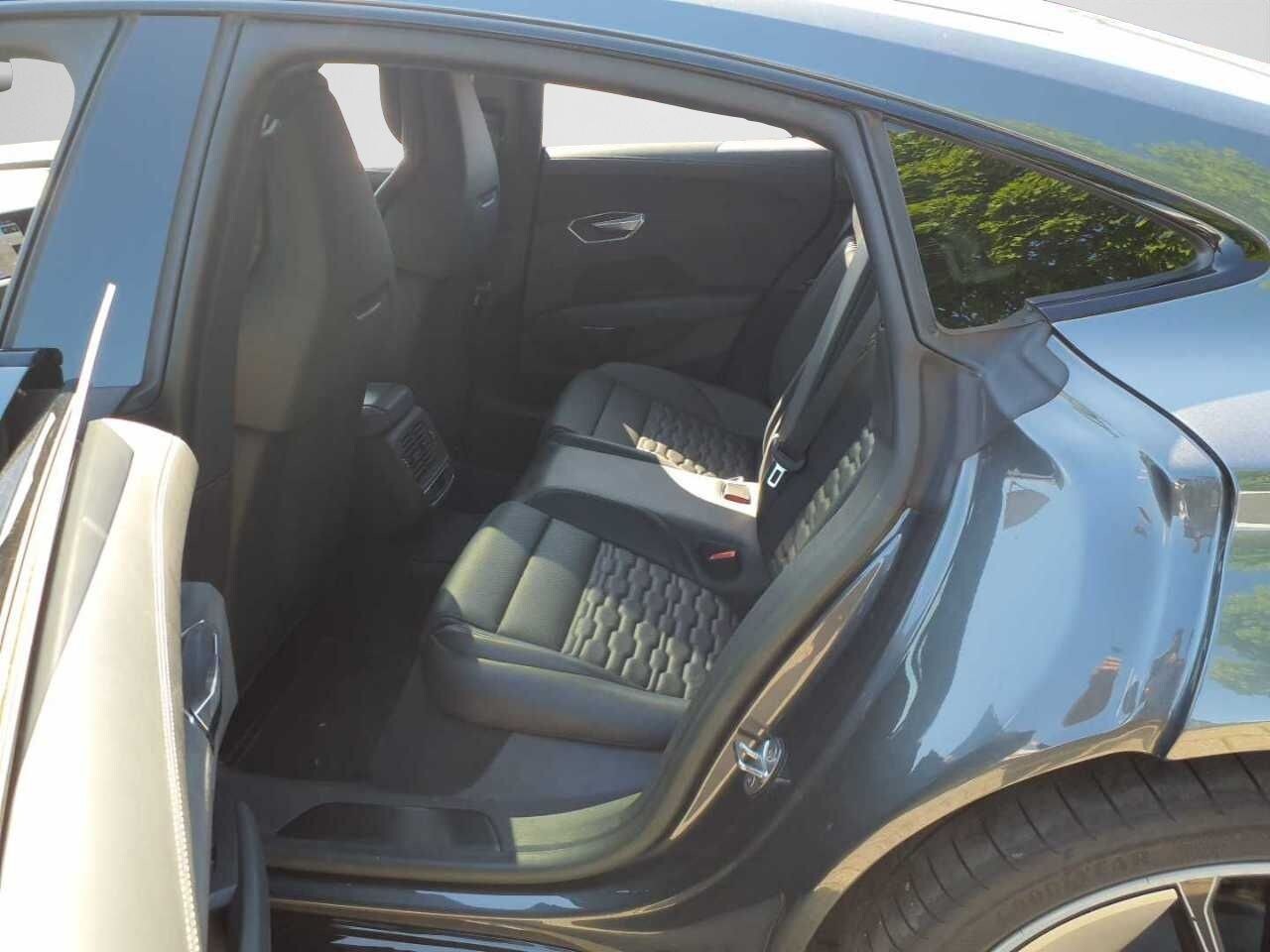 Audi e-tron GT quattro