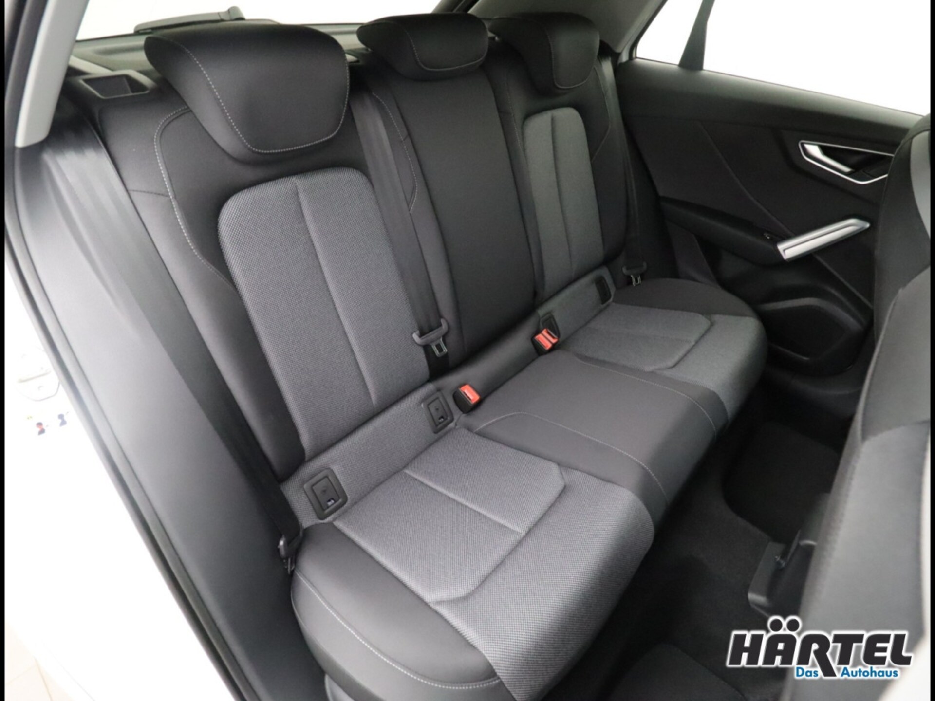 Audi Q2 S line