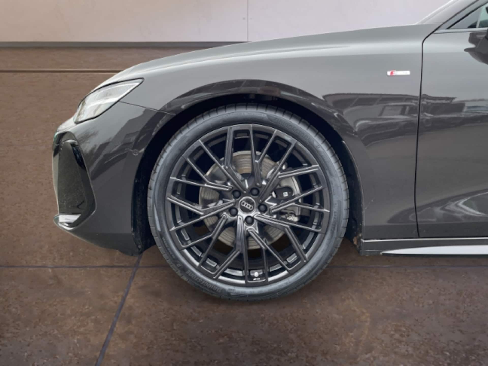 Audi A6 Avant edition one