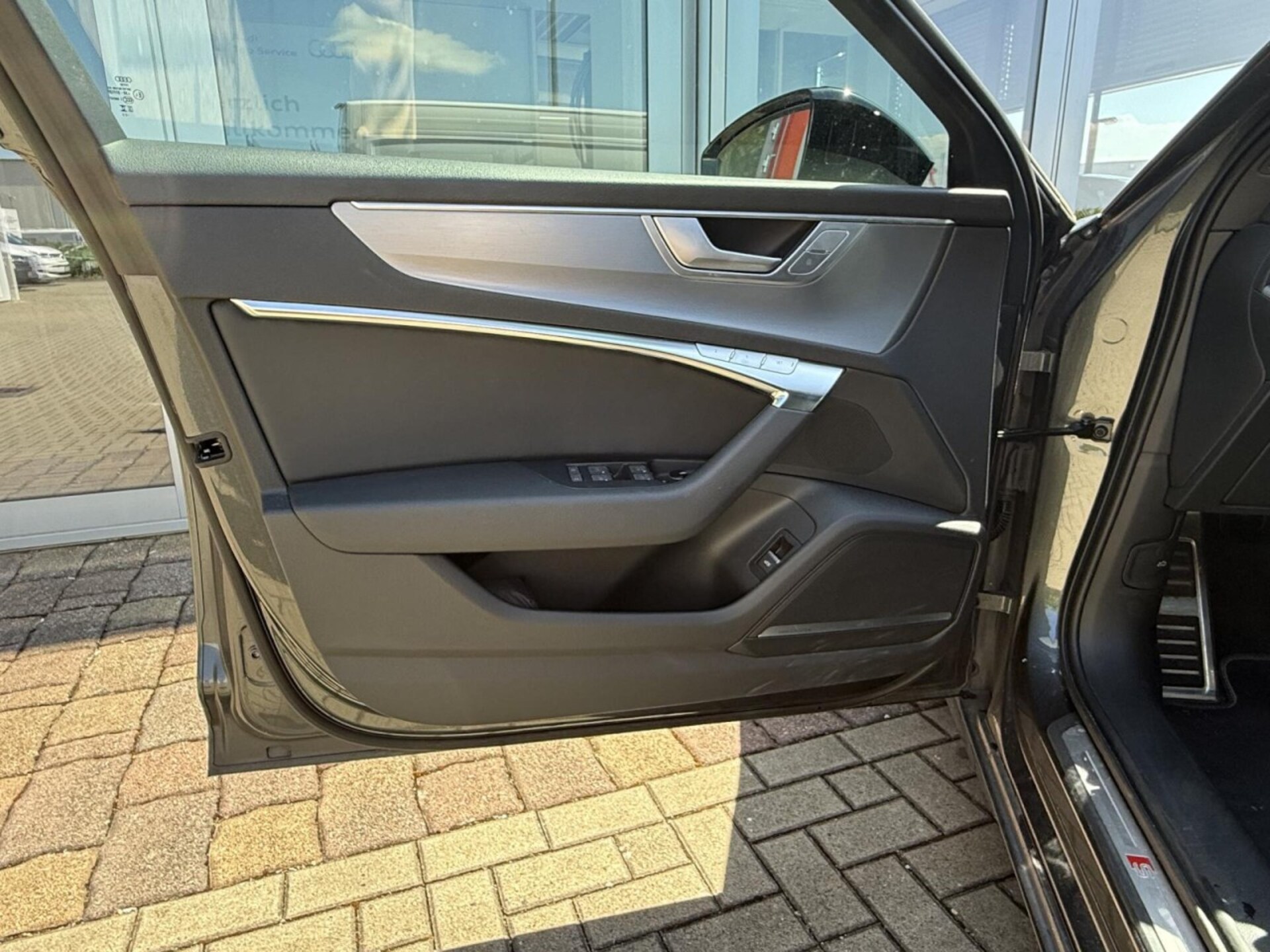 Audi S6 Avant