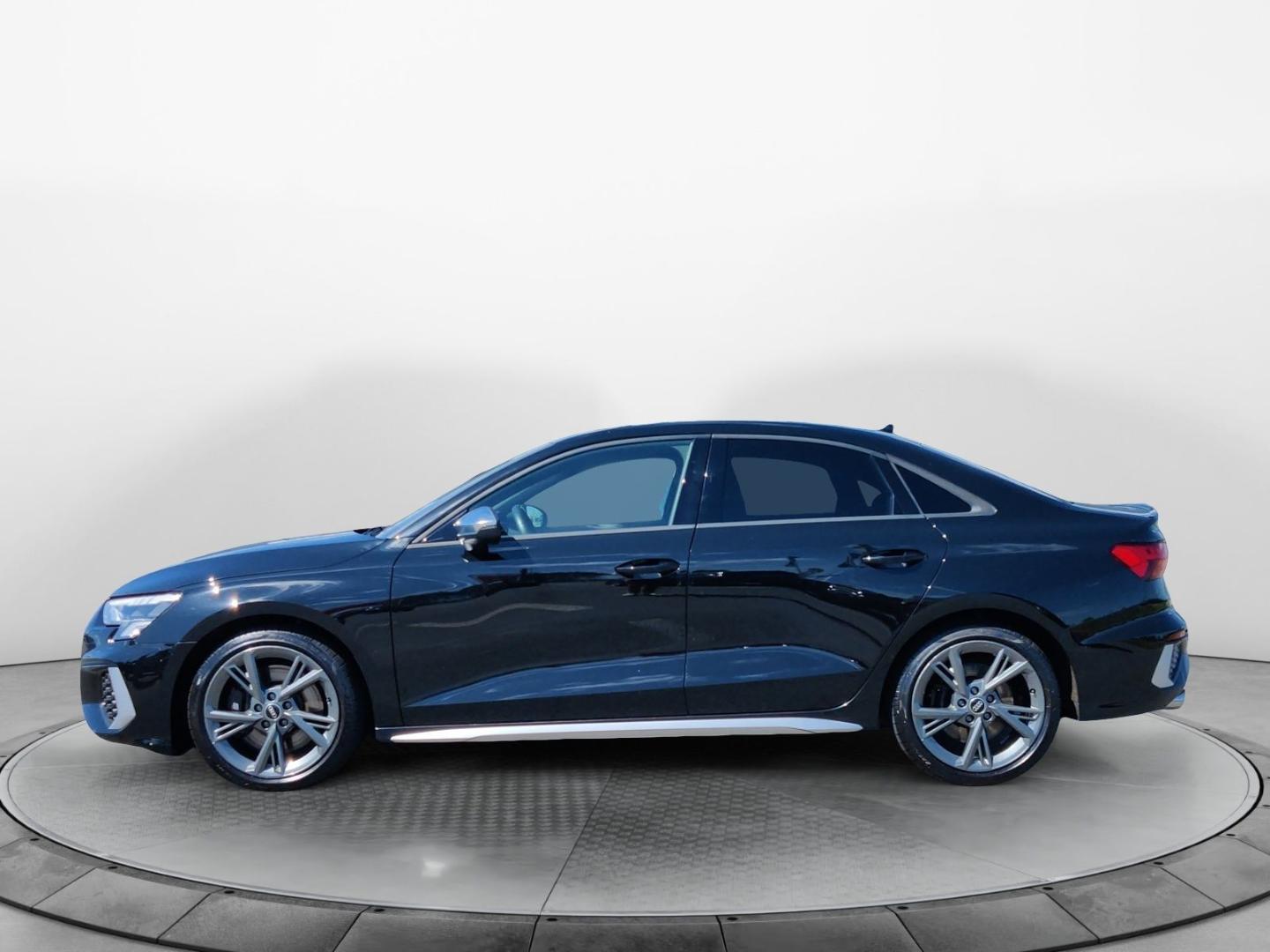 Image about Audi S3 Limousine TFSI quattro S tronic