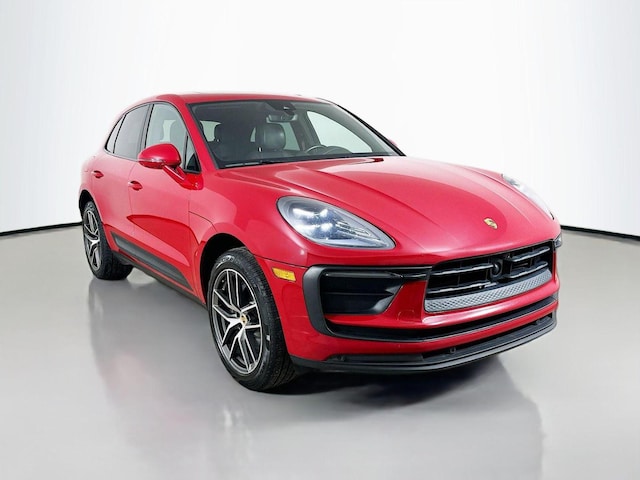2022 Porsche Macan