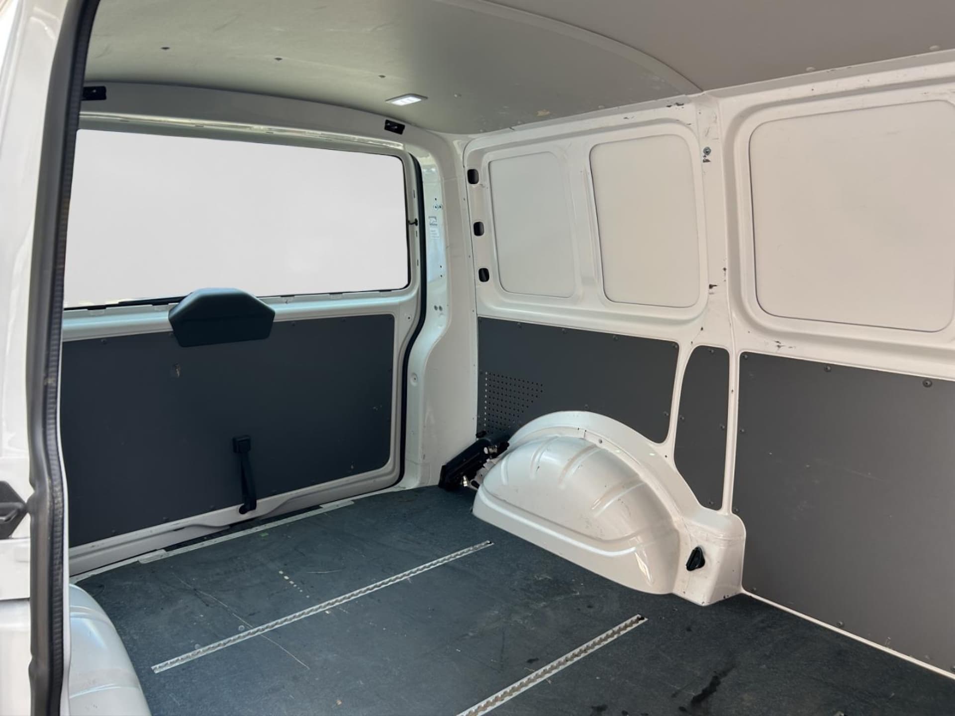 Volkswagen T6.1 Transporter Kasten kurzer Radstand EcoProfi