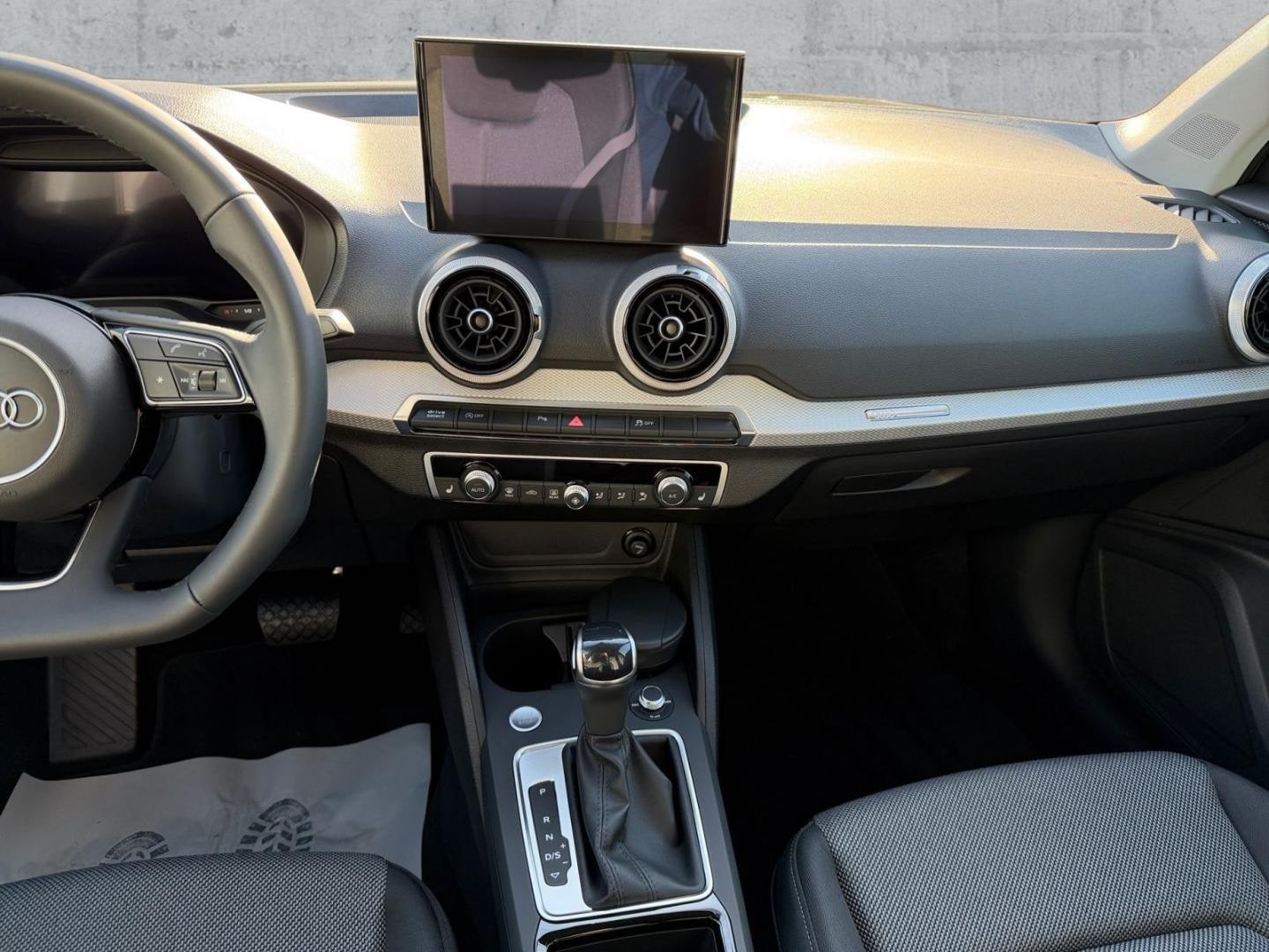 Bild über Audi Q2 S line 35 TFSI S tronic - für weitere Informationen kontaktieren Sie den Audi Partner