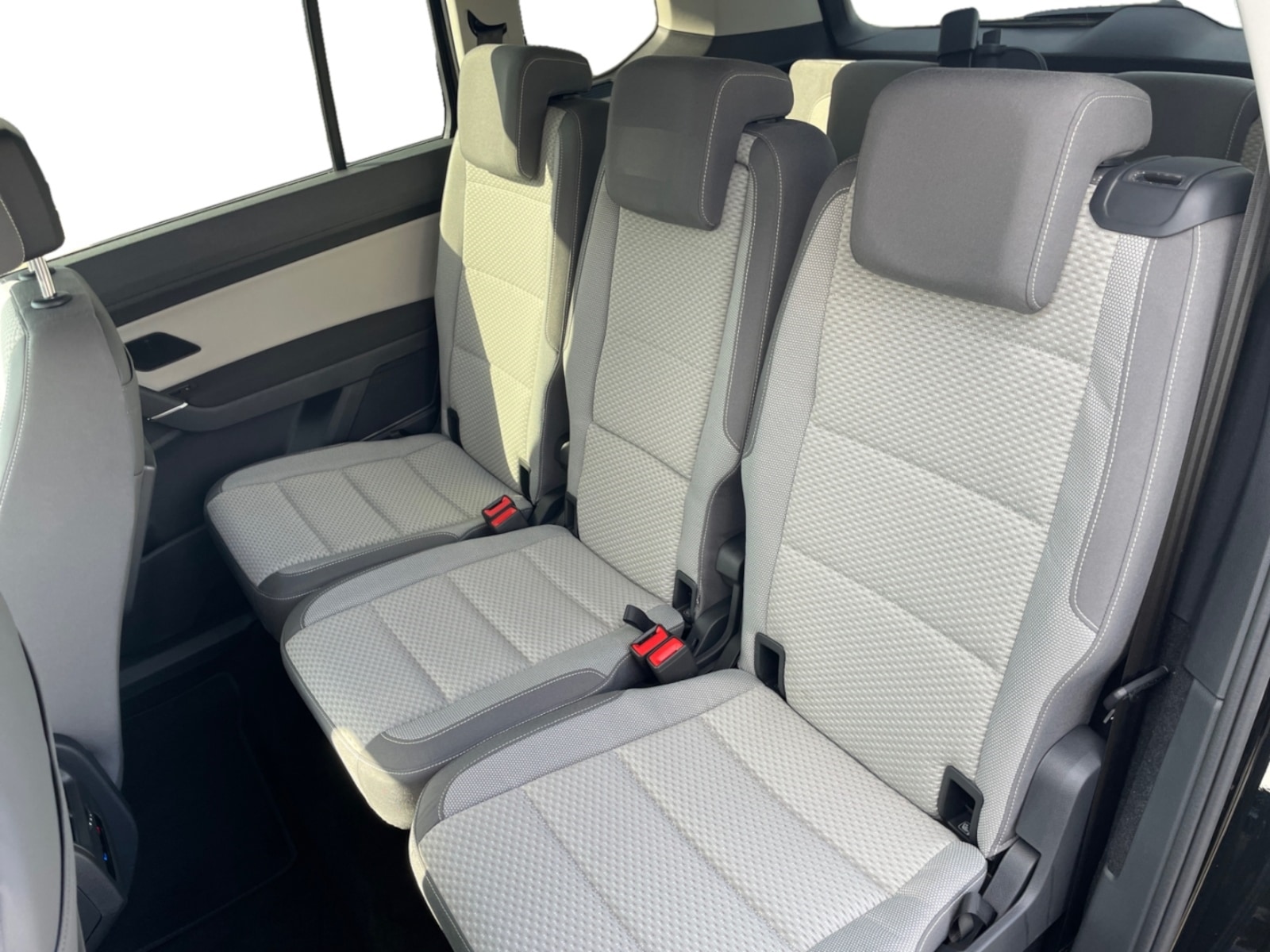 Volkswagen Touran – Bild 13