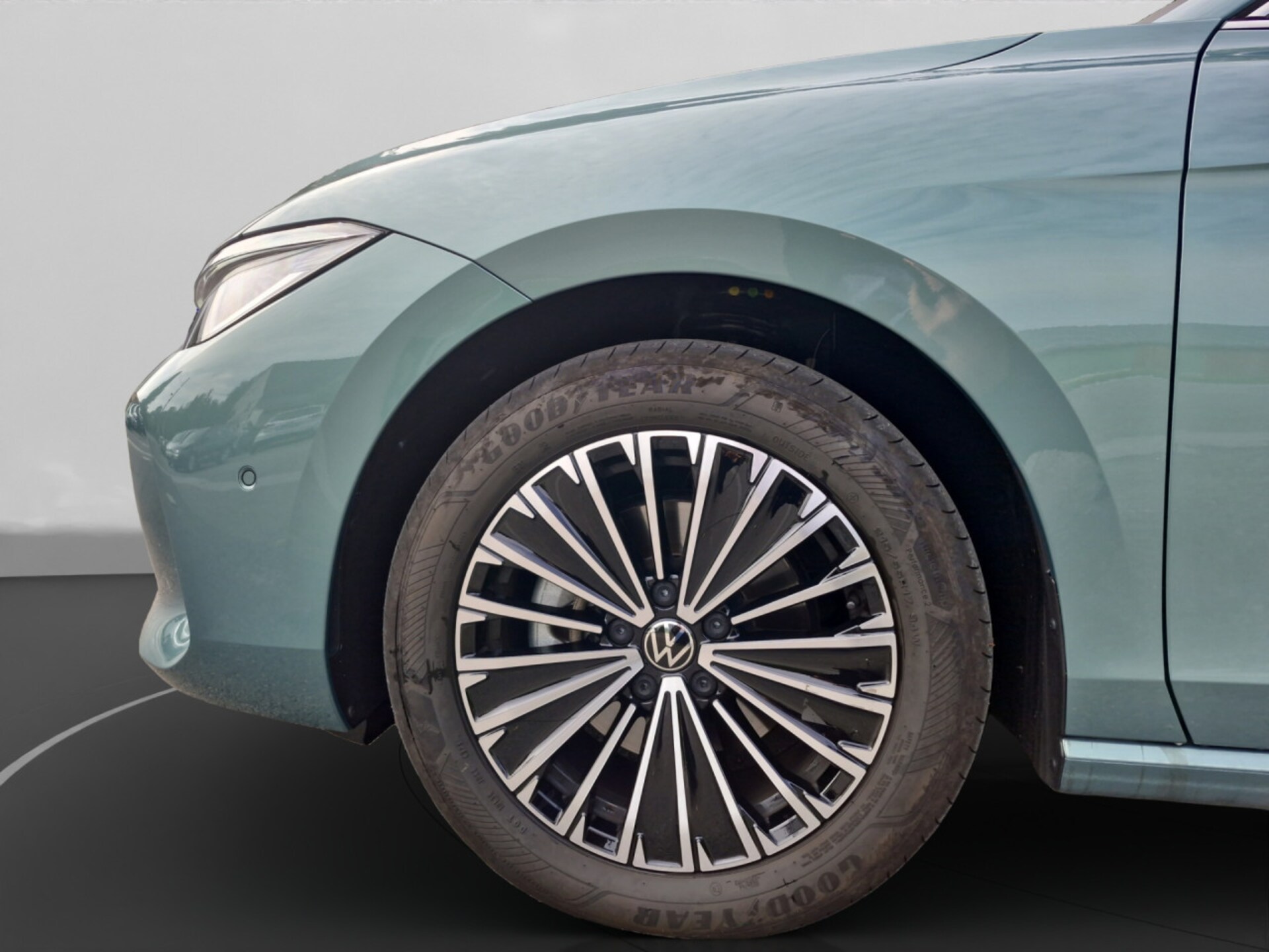 Volkswagen Passat Elegance