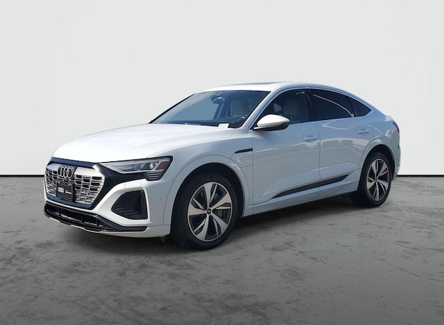 2024 Audi Q8 Sportback e-tron