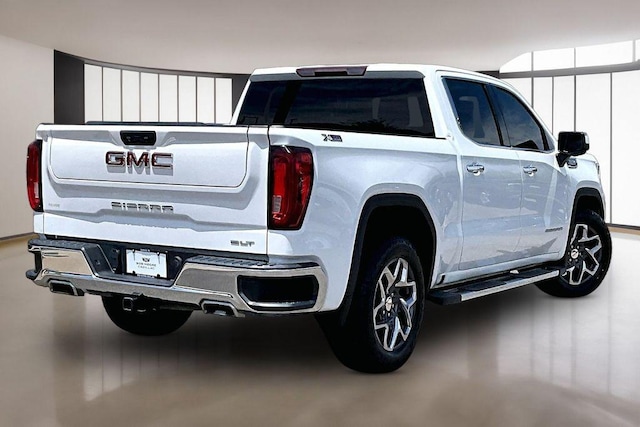 2023 GMC Sierra