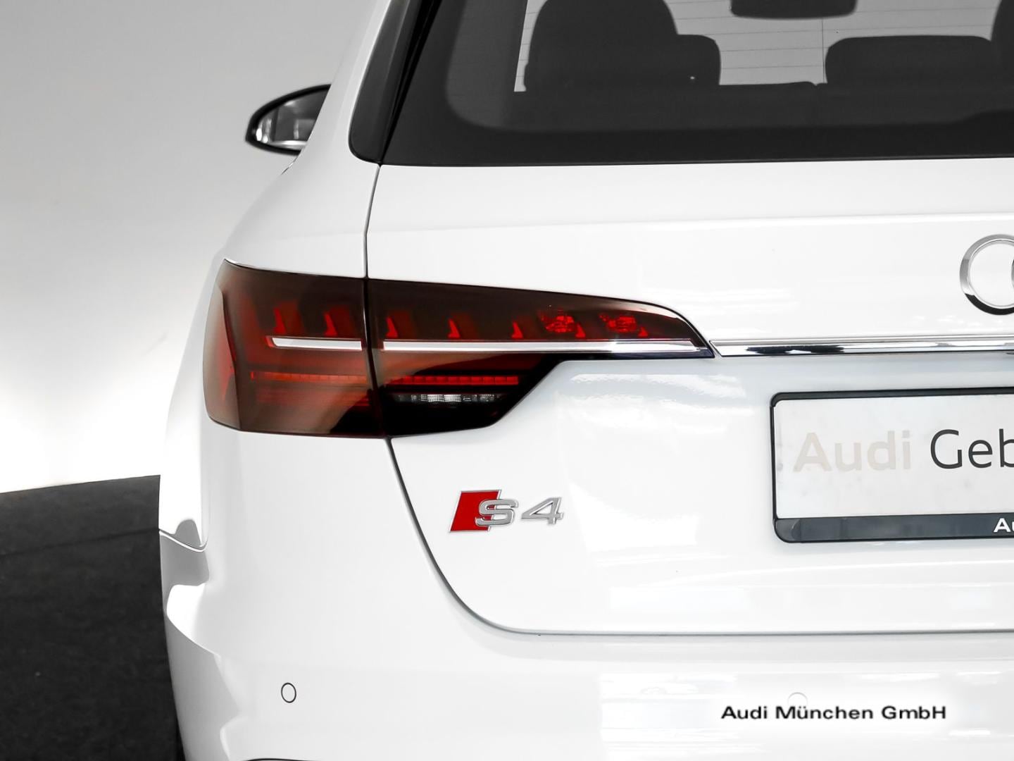 Bild über - für weitere Informationen kontaktieren Sie den Audi Partner