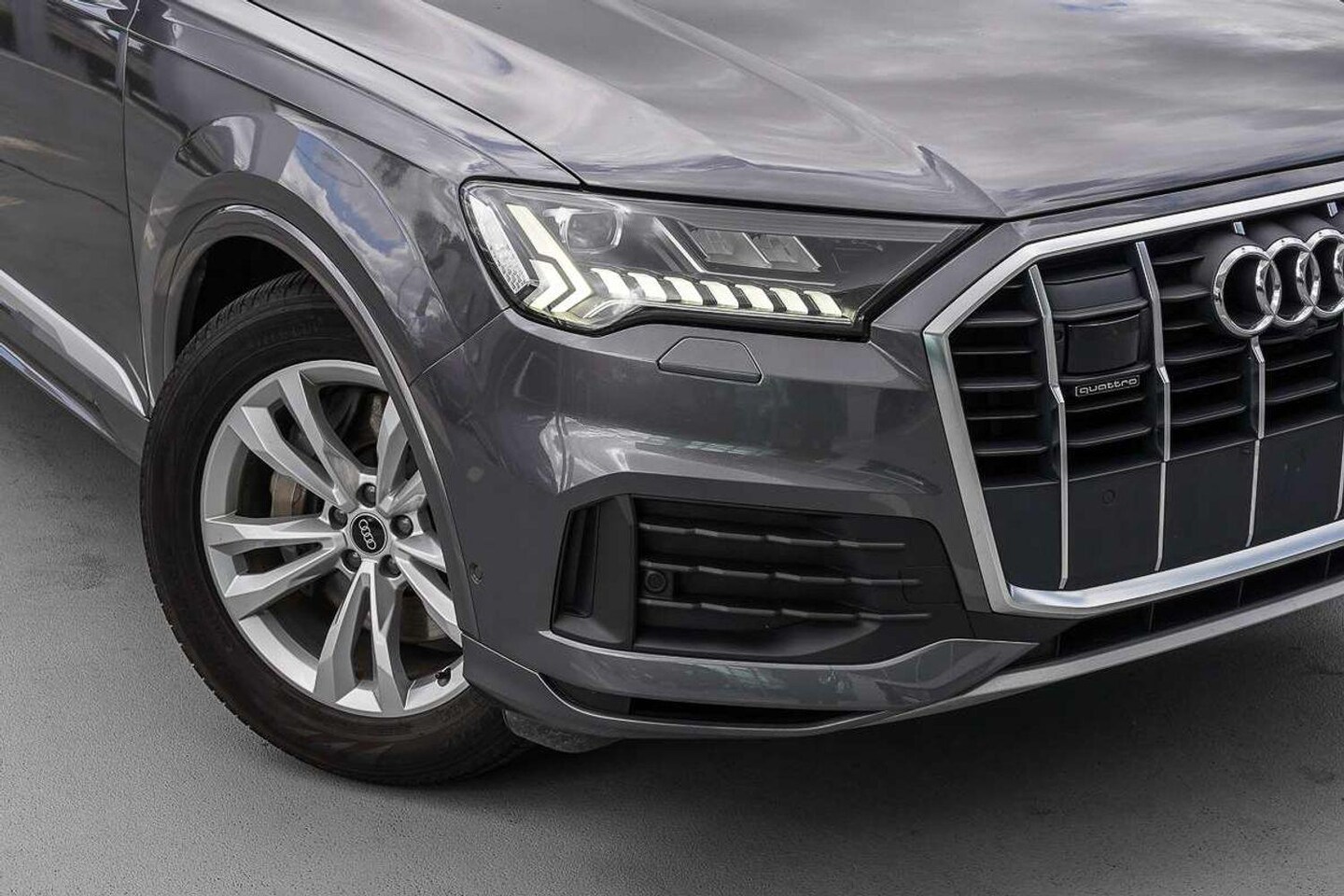 Image about Audi Q7 45 TDI quattro tiptronic