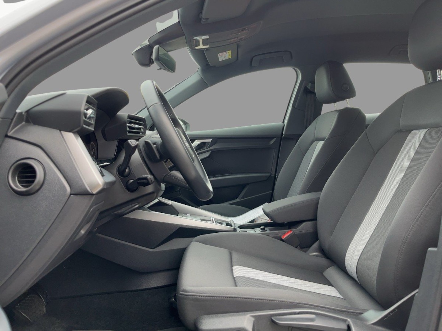 Bild über Audi A3 Sportback TFSI e 40 TFSI e S tronic - für weitere Informationen kontaktieren Sie den Audi Partner