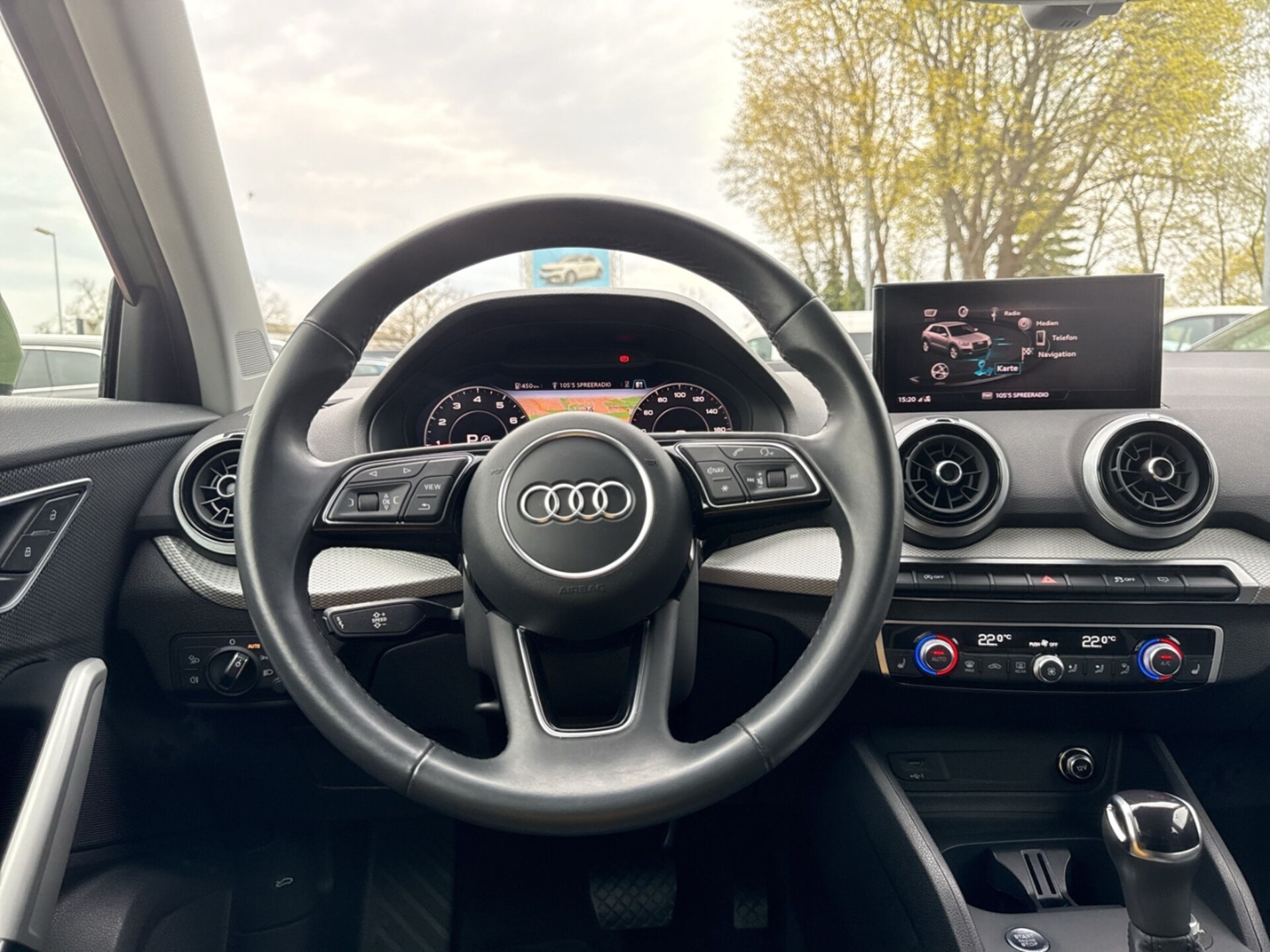 Audi Q2 S line