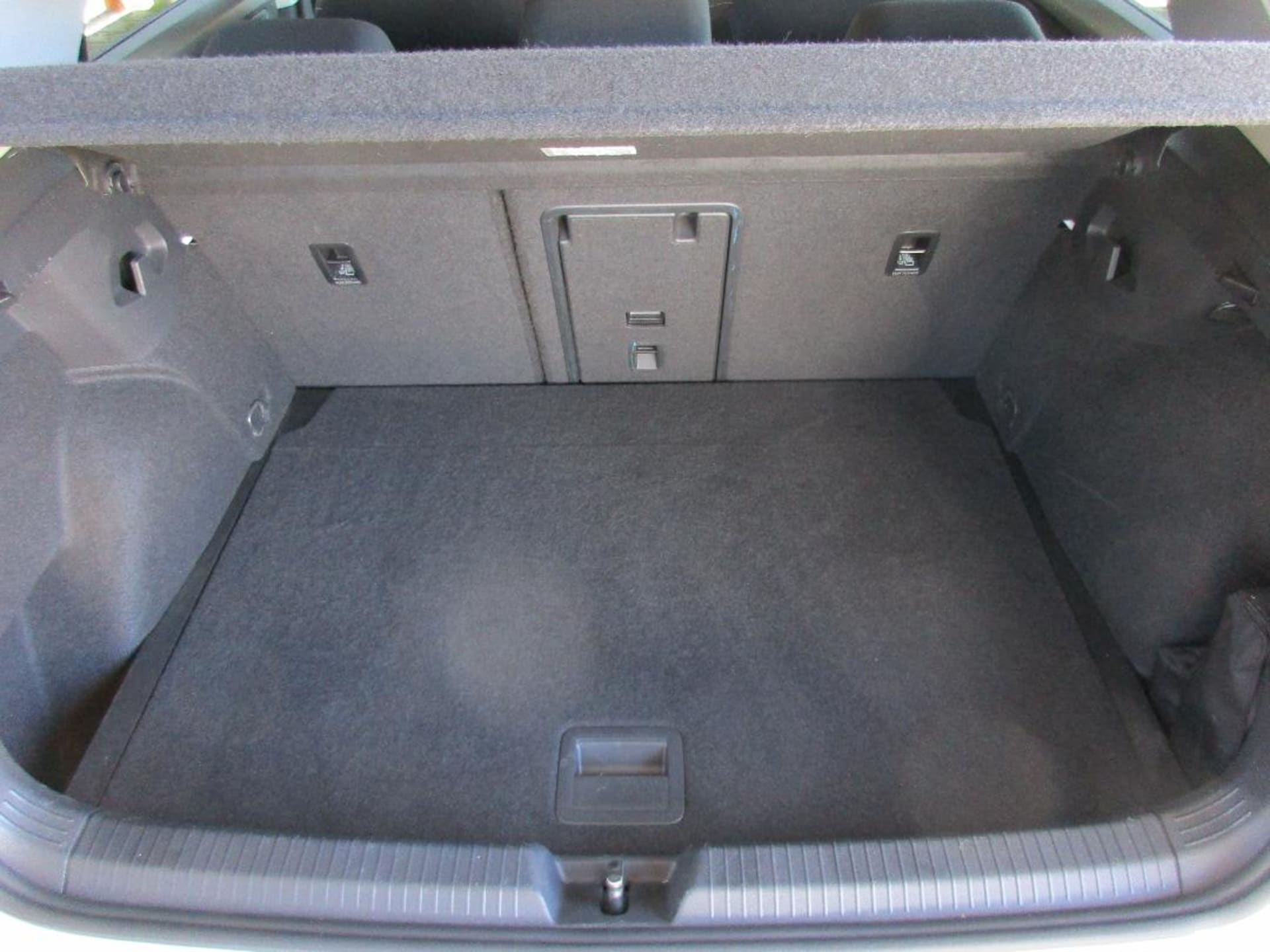 Volkswagen Golf Active