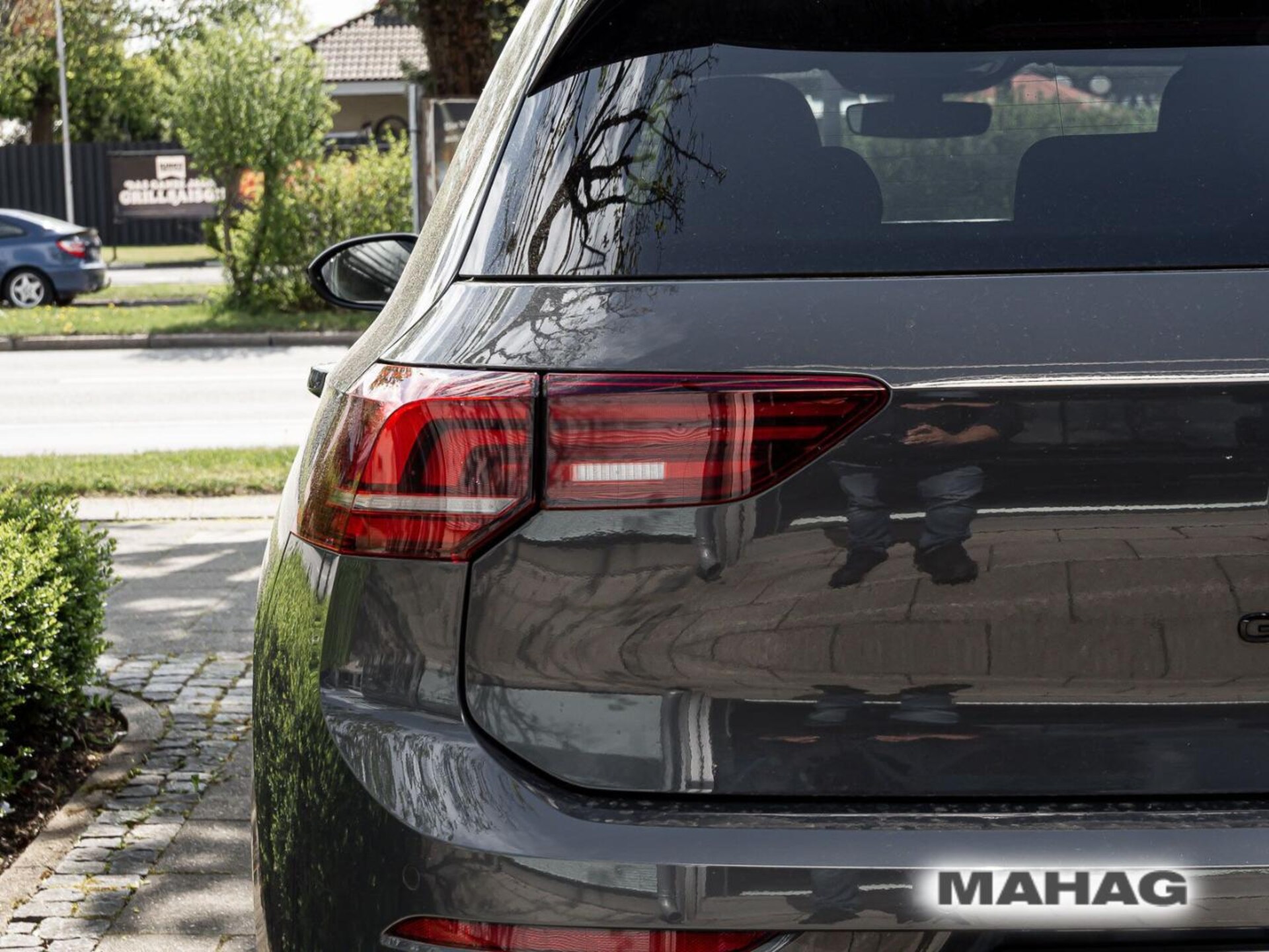 Volkswagen Golf R-Line