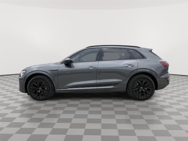 Used 2024 Audi Q8 e-tron Prestige with VIN WA16ABGE4RB007789 for sale in Kansas City
