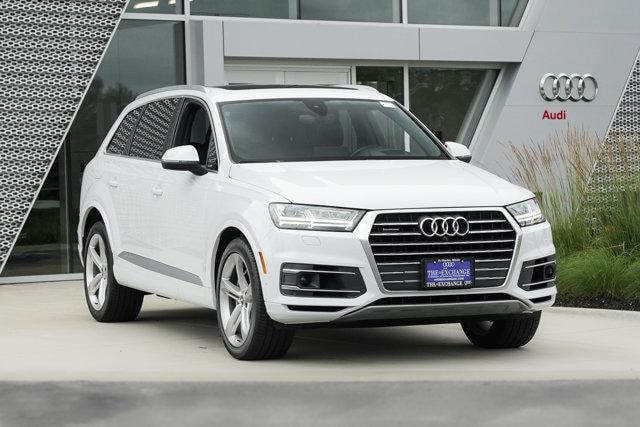 Used 2019 Audi Q7 Prestige with VIN WA1VAAF77KD035086 for sale in Saint Charles, IL