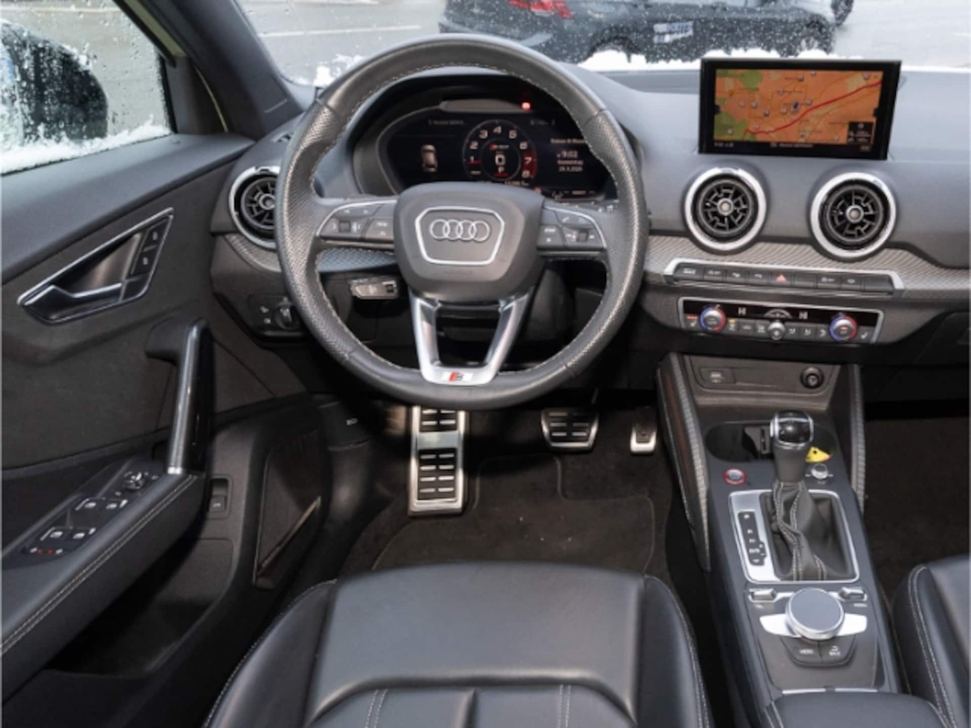 Audi SQ2