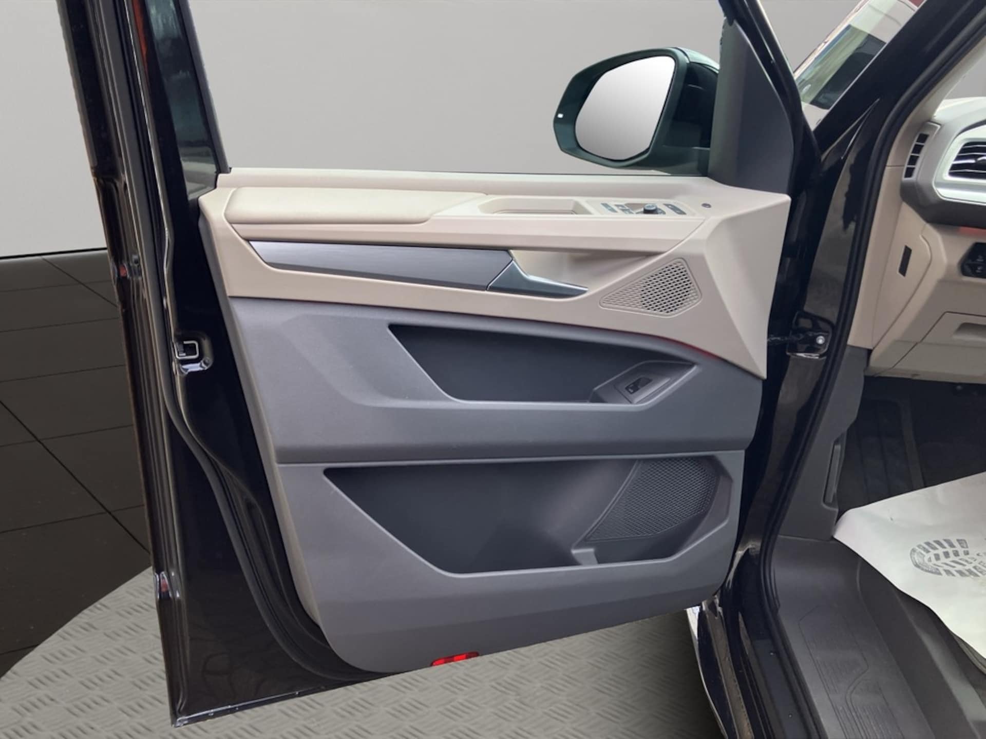 Volkswagen Multivan Life