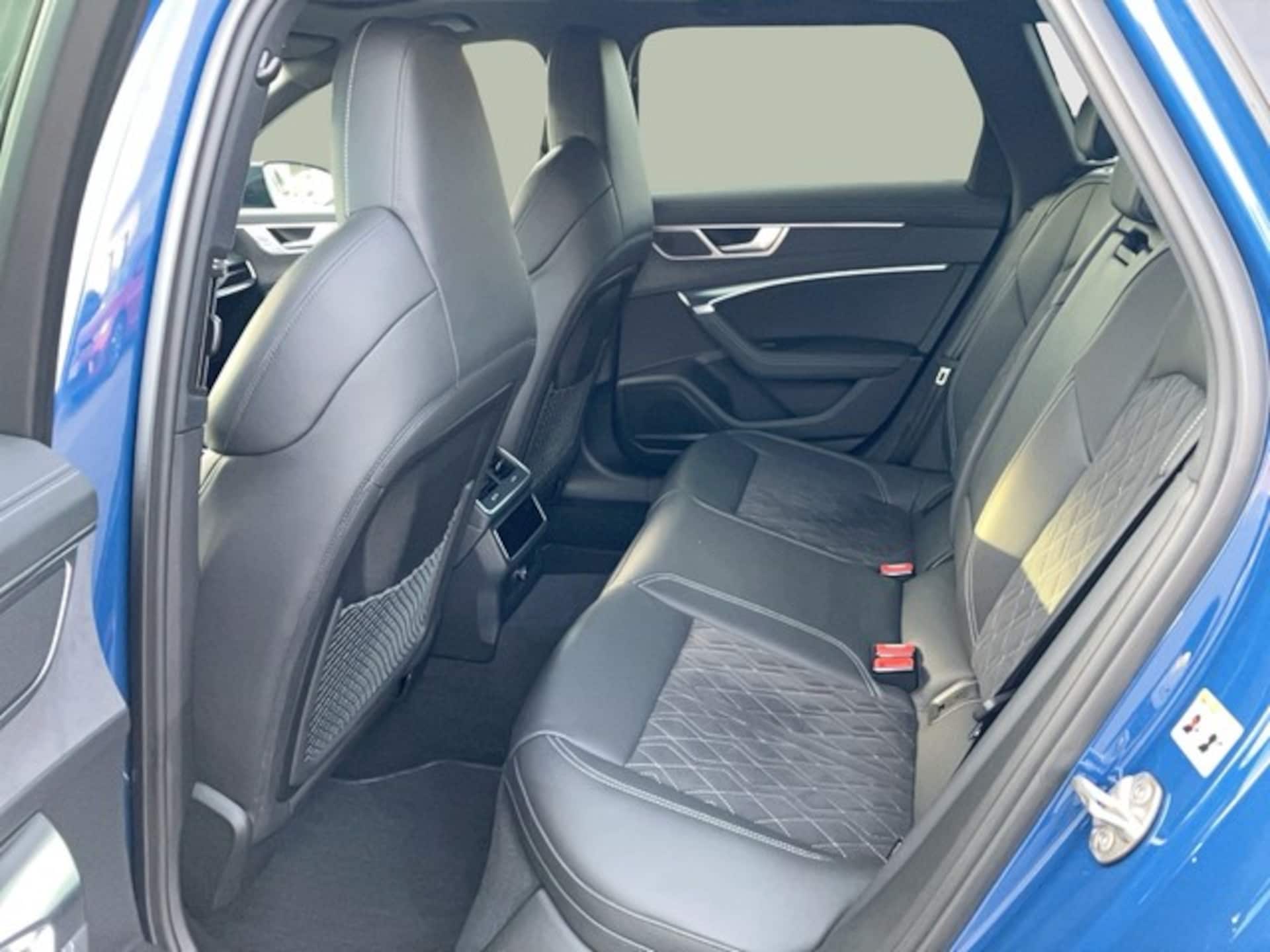 Audi S6 Avant