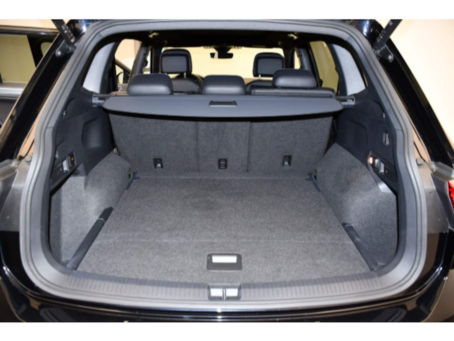 Volkswagen Tiguan Allspace R-Line