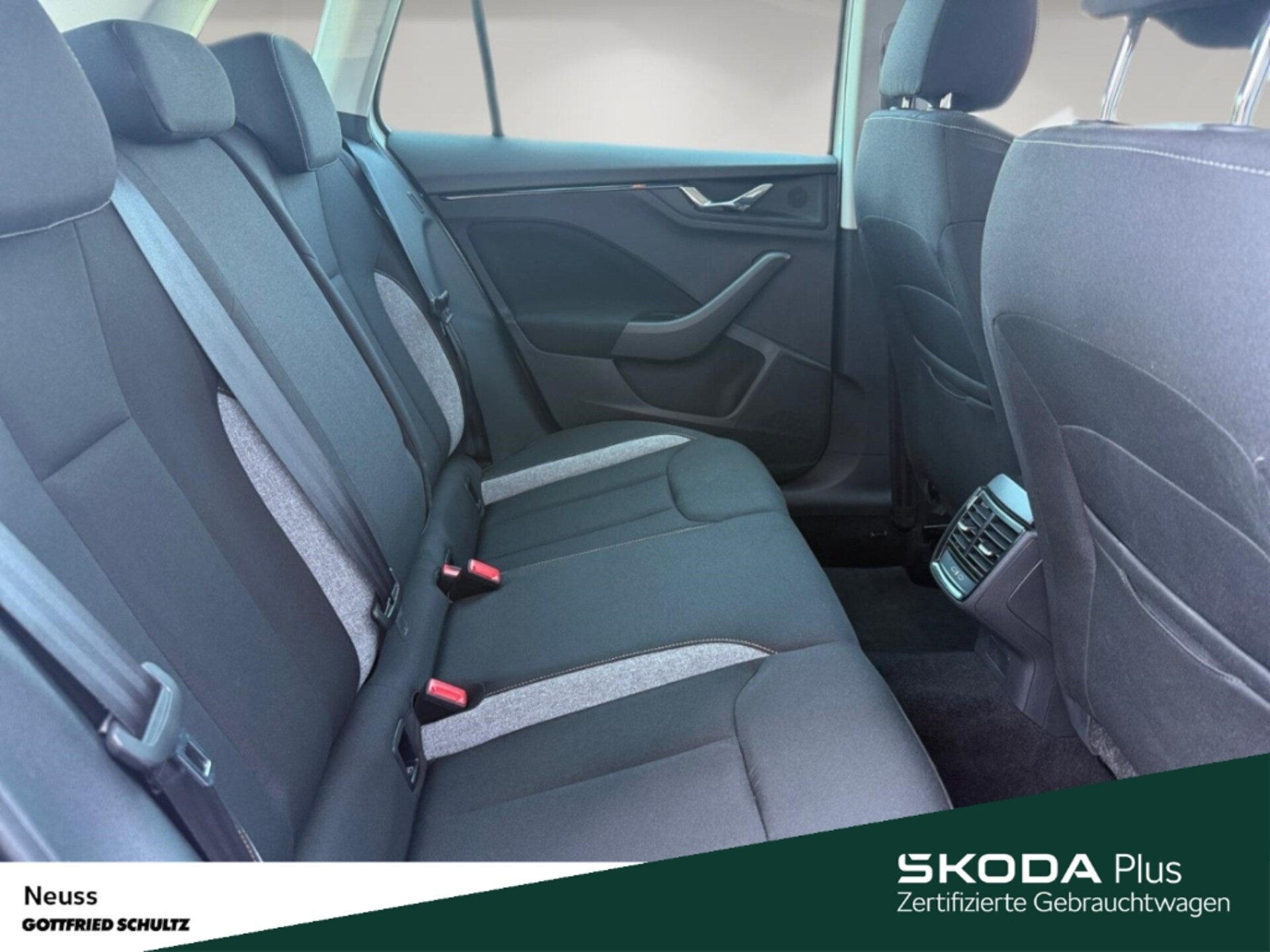 Skoda Kamiq Tour