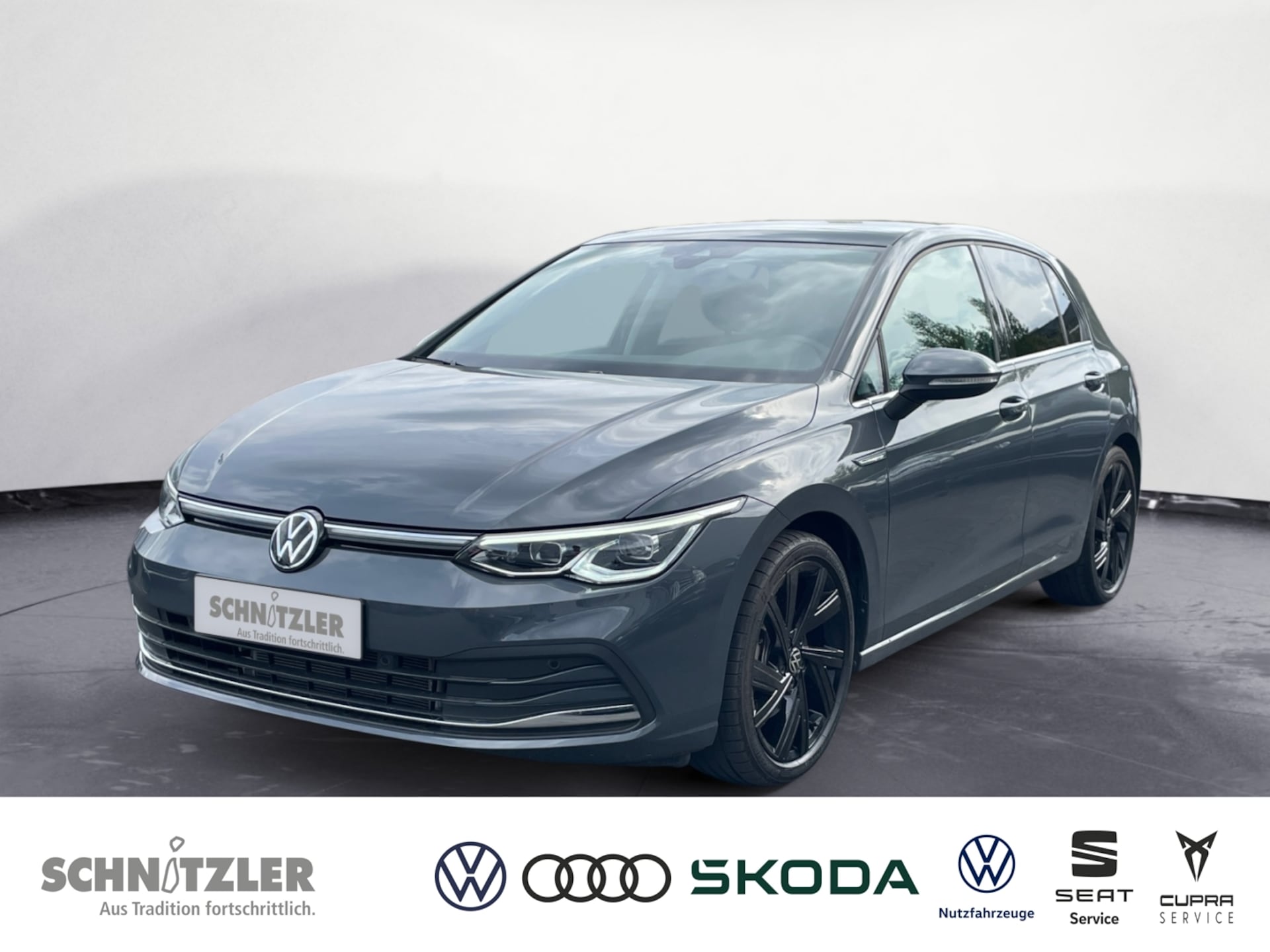 Volkswagen Golf — Volkswagen Golf 2.0 TSI DSG Style LED+/NAVI/KAMERA/PANO/APP+++
