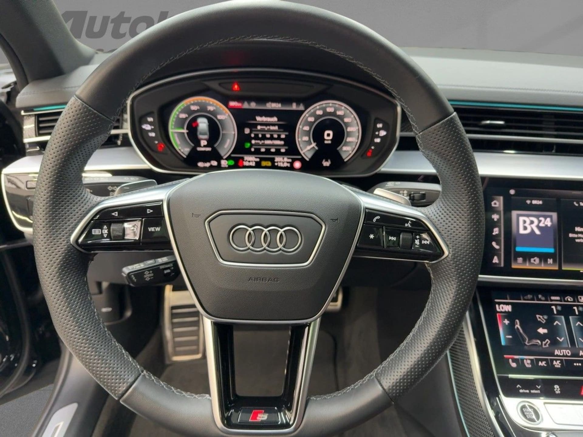 Audi A8 TFSI e