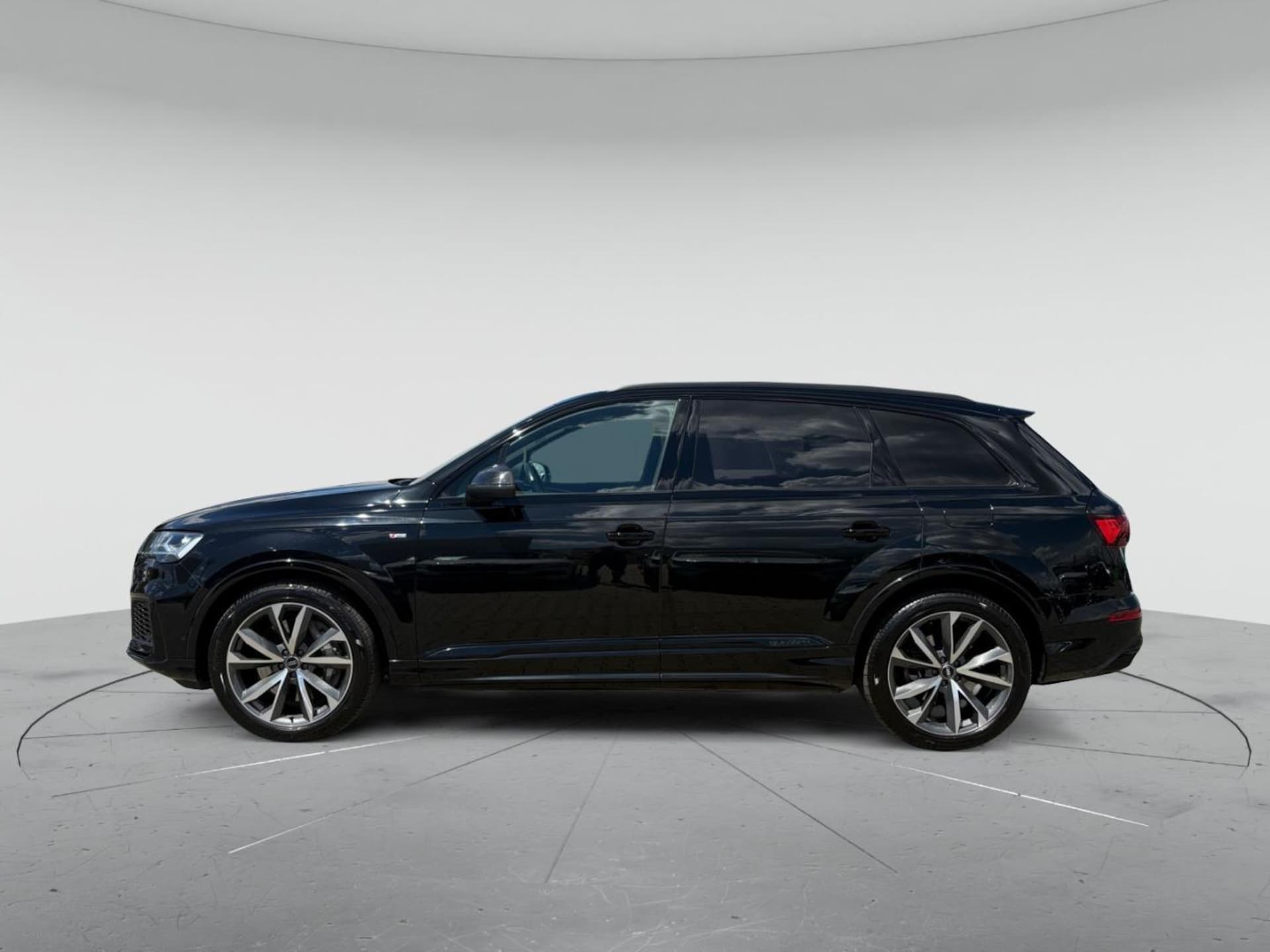 Audi Q7 SUV TFSI e S line