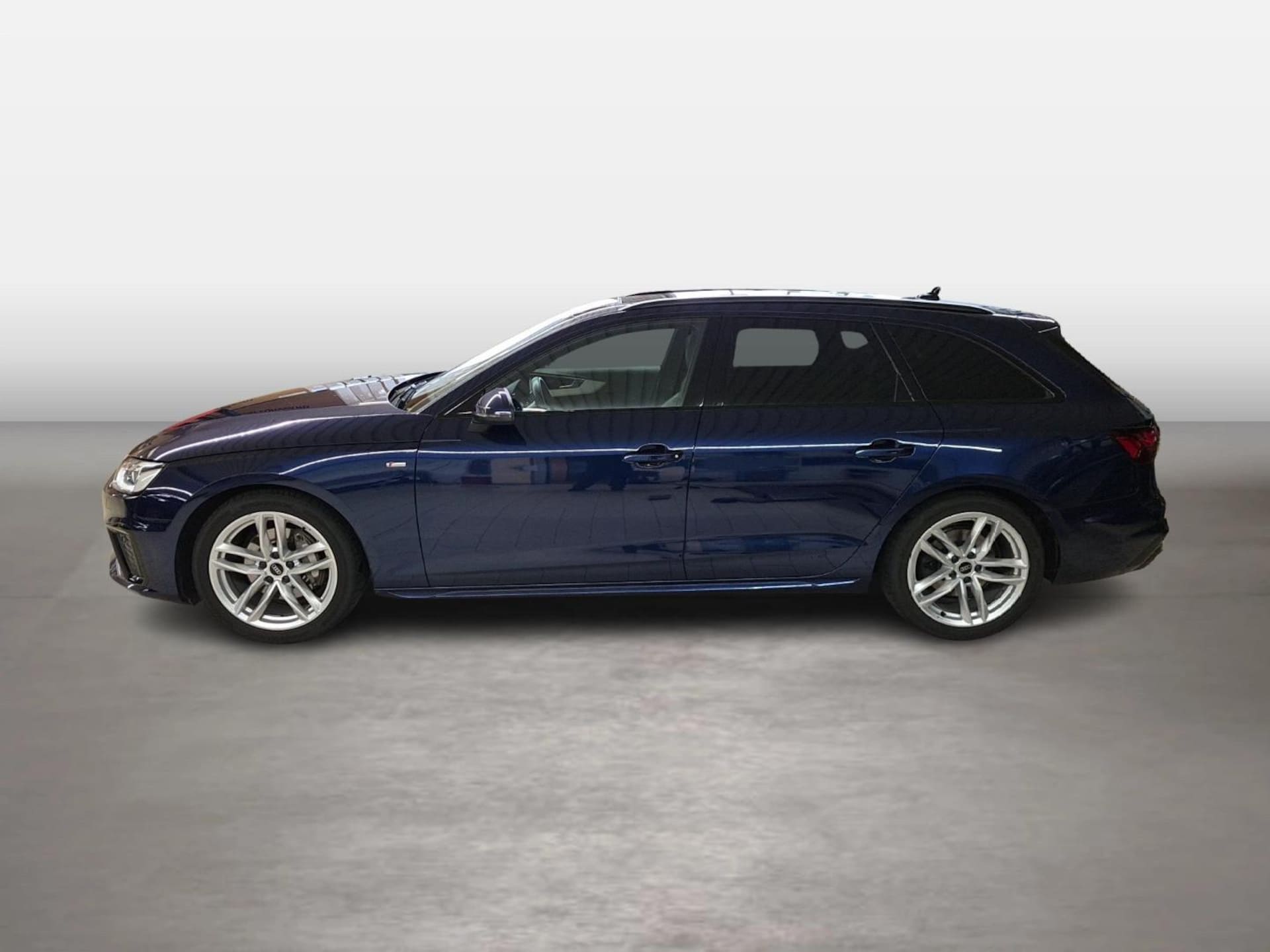 Audi A4 Avant S line