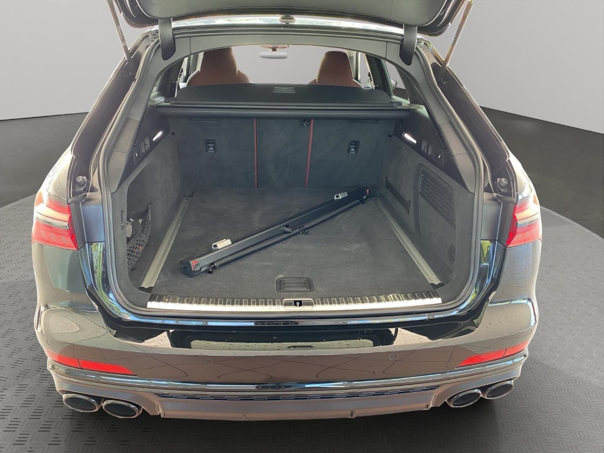Audi S6 Avant