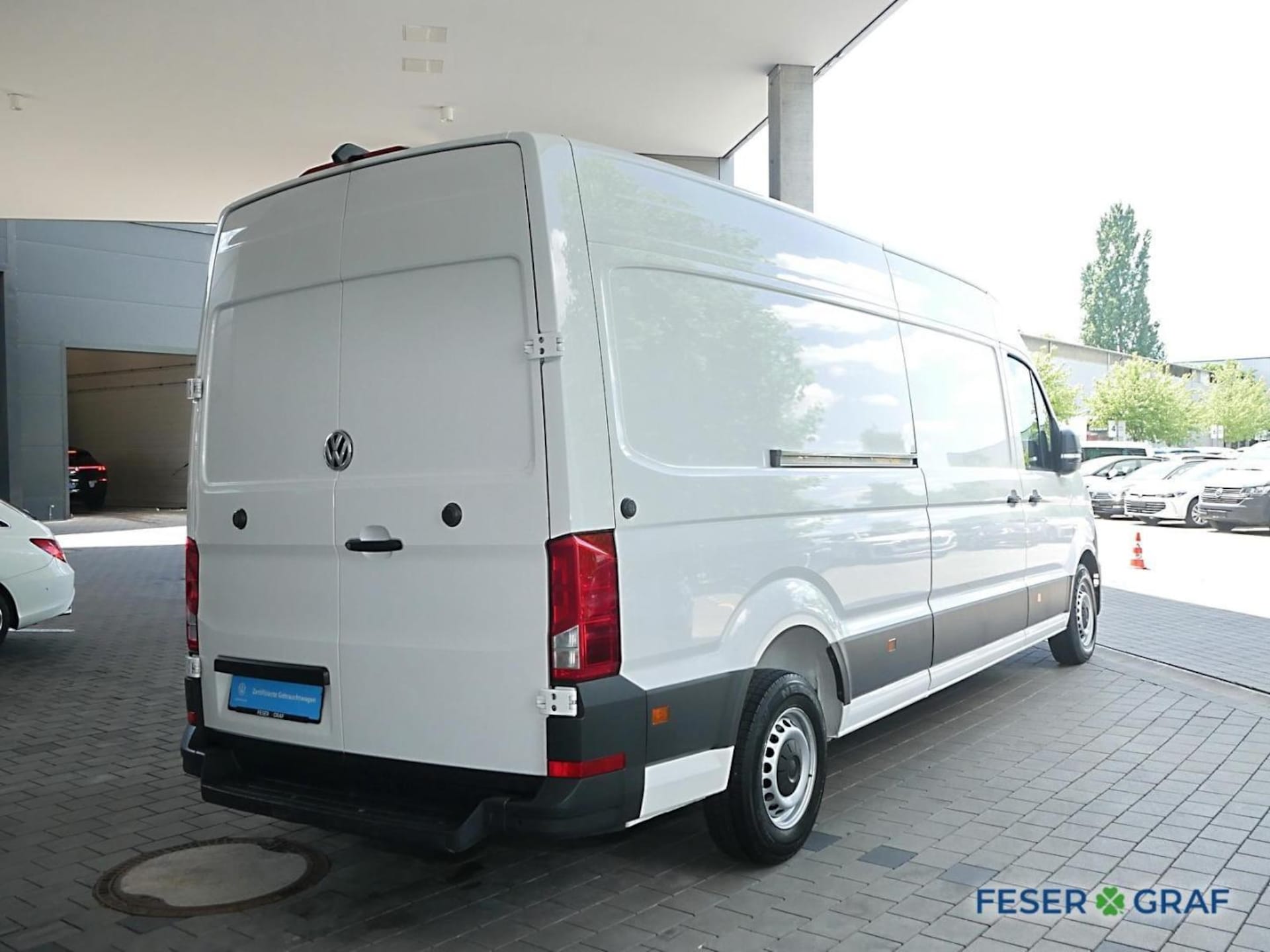 Volkswagen Crafter Kasten langer Radstand