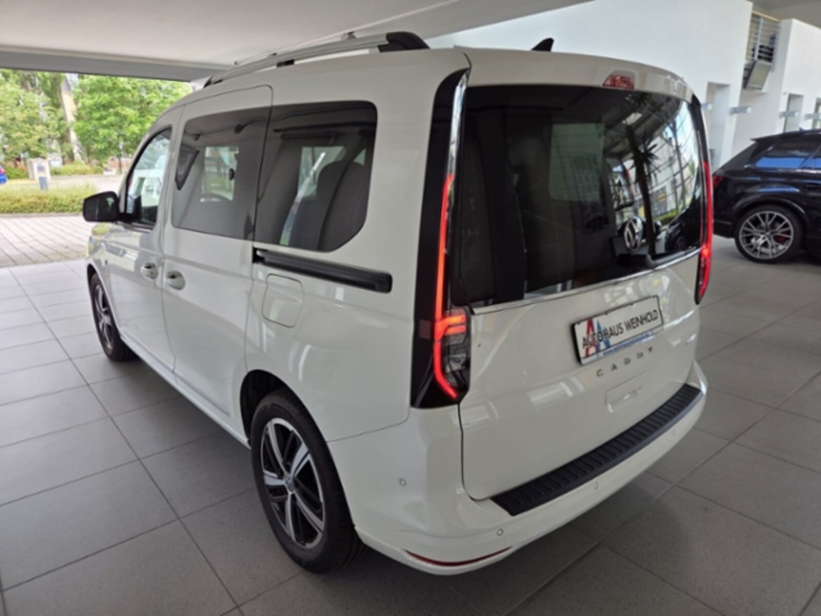 Volkswagen Caddy – Bild 8
