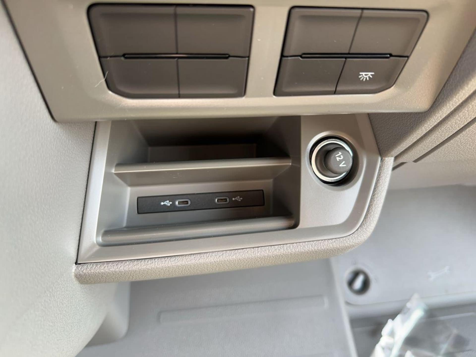 Volkswagen Crafter Kasten mittlerer Radstand