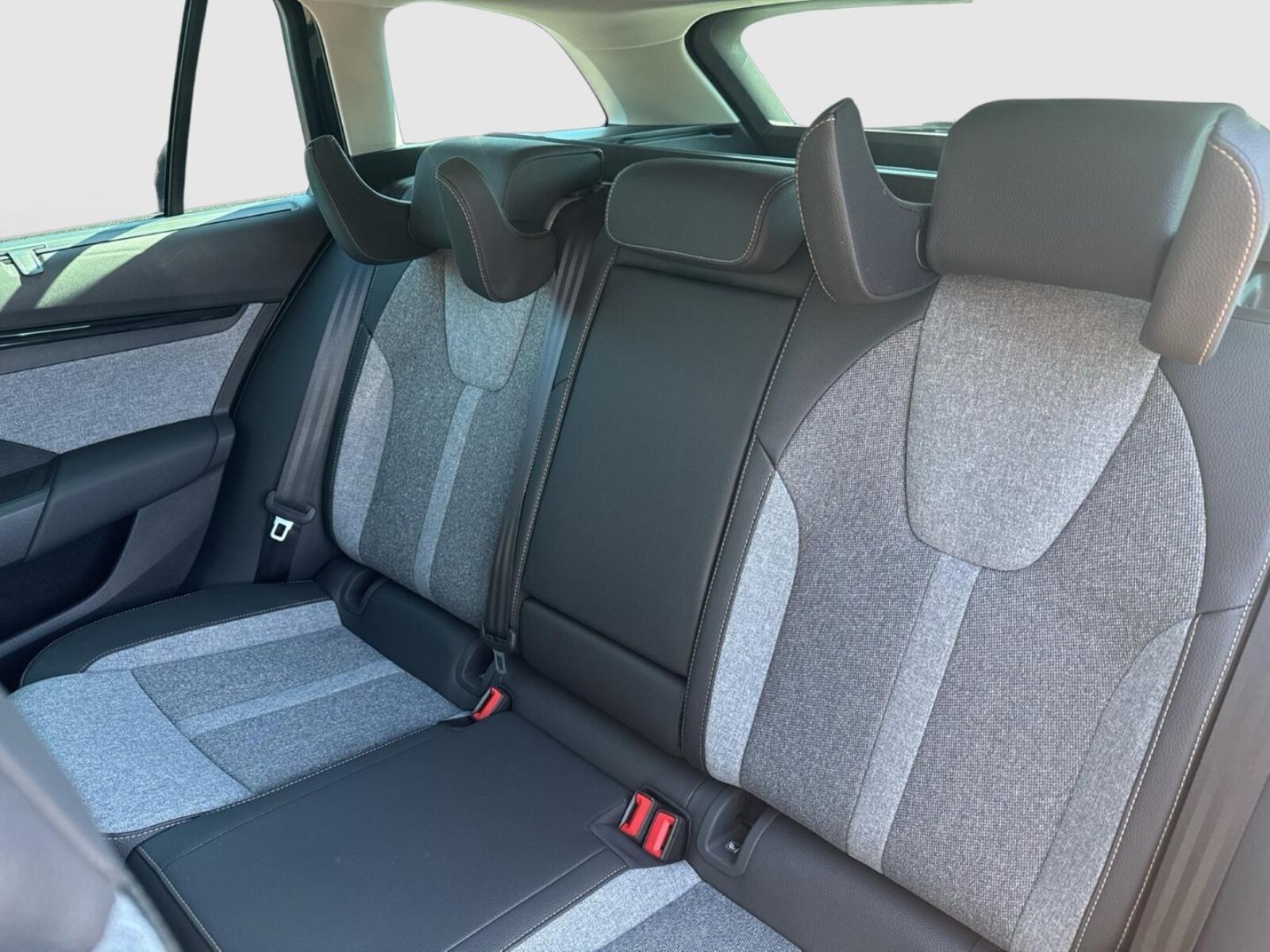 Škoda Octavia Combi – Bild 10